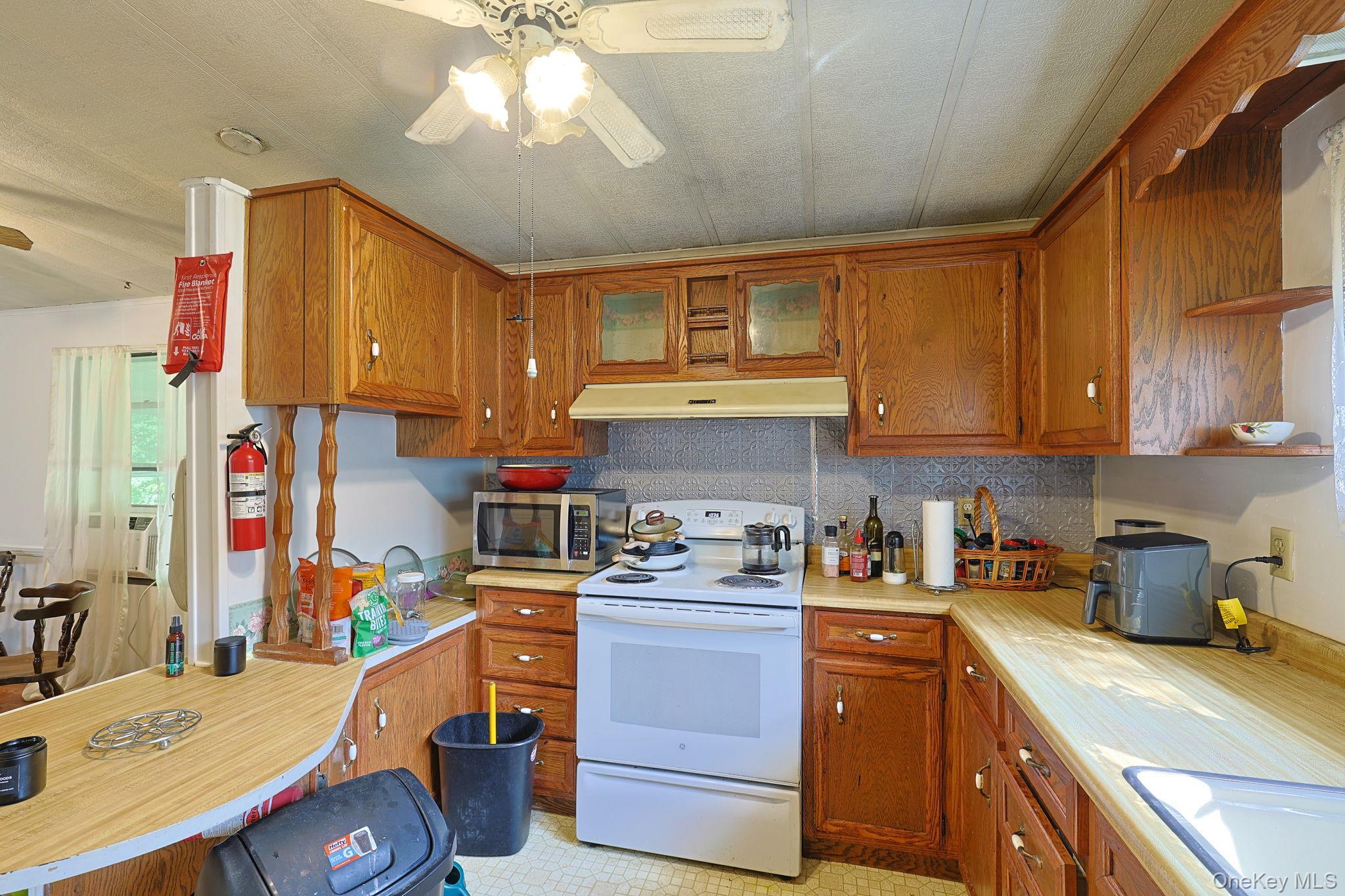 Single Family Cardinal Road  Dutchess County, NY 12538, MLS-1042279-4