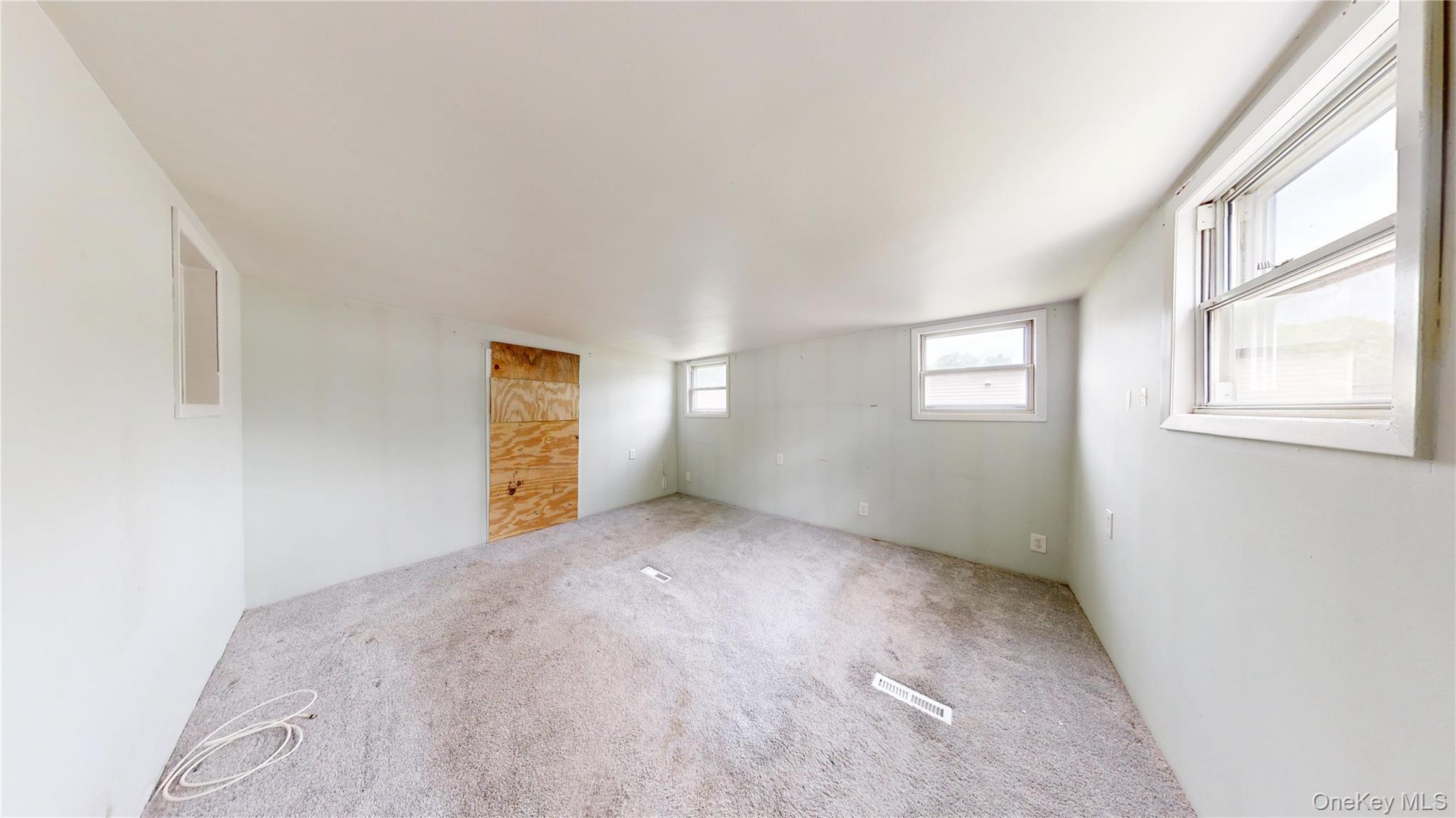 Single Family Valley Forge Drive Suffolk County, NY 11716, MLS-1042289-9