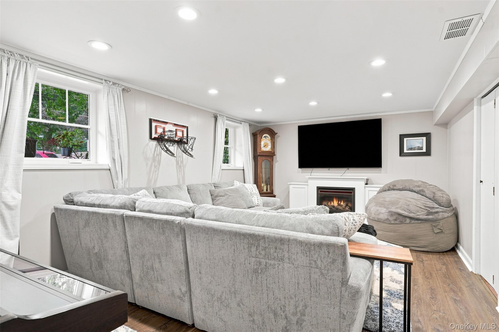 Single Family Smith Street  Dutchess County, NY 12571, MLS-1042315-23
