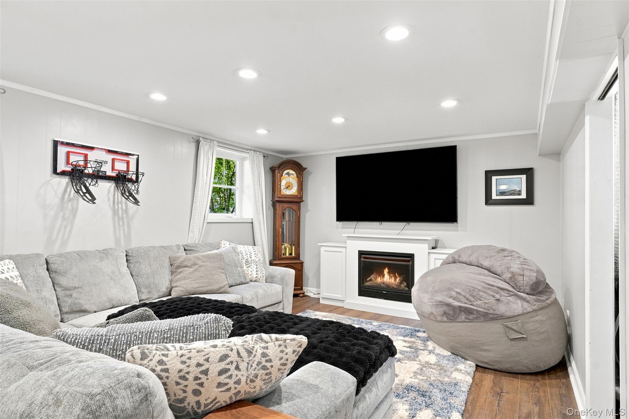 Single Family Smith Street  Dutchess County, NY 12571, MLS-1042315-25
