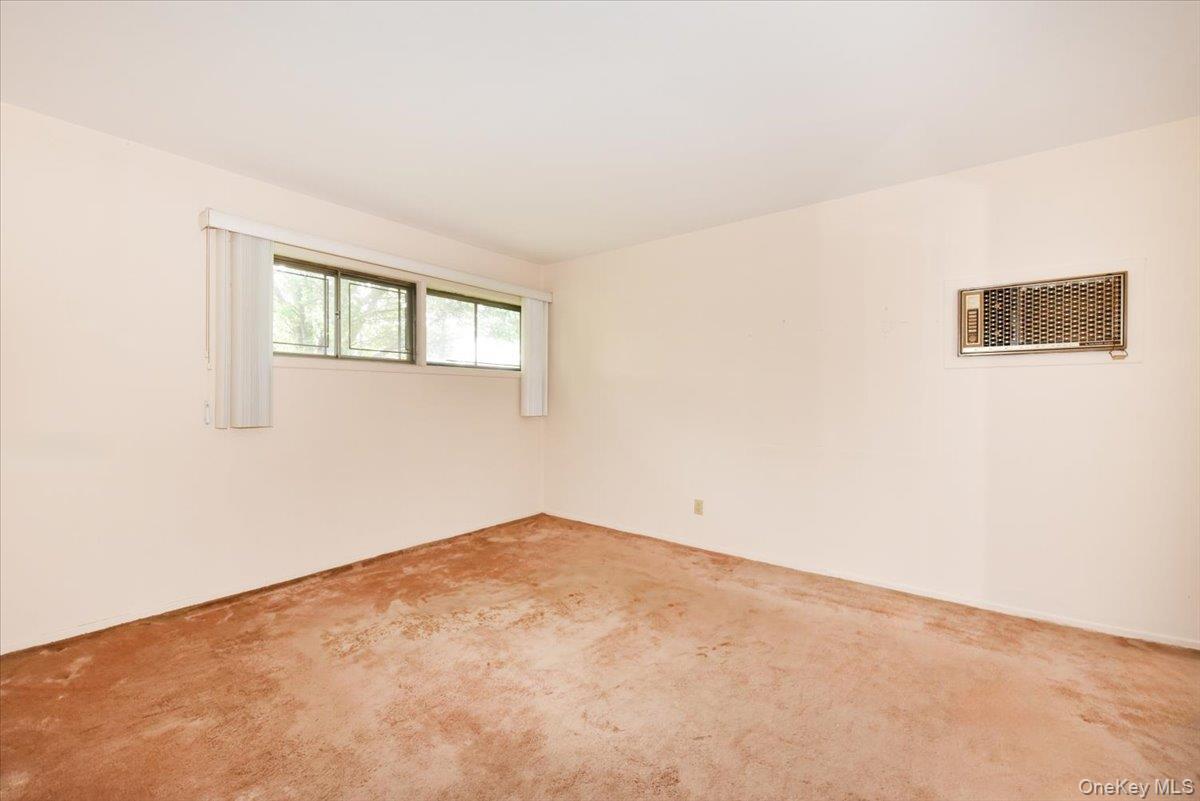Single Family Franklin Street Nassau County, NY 11762, MLS-1042332-21