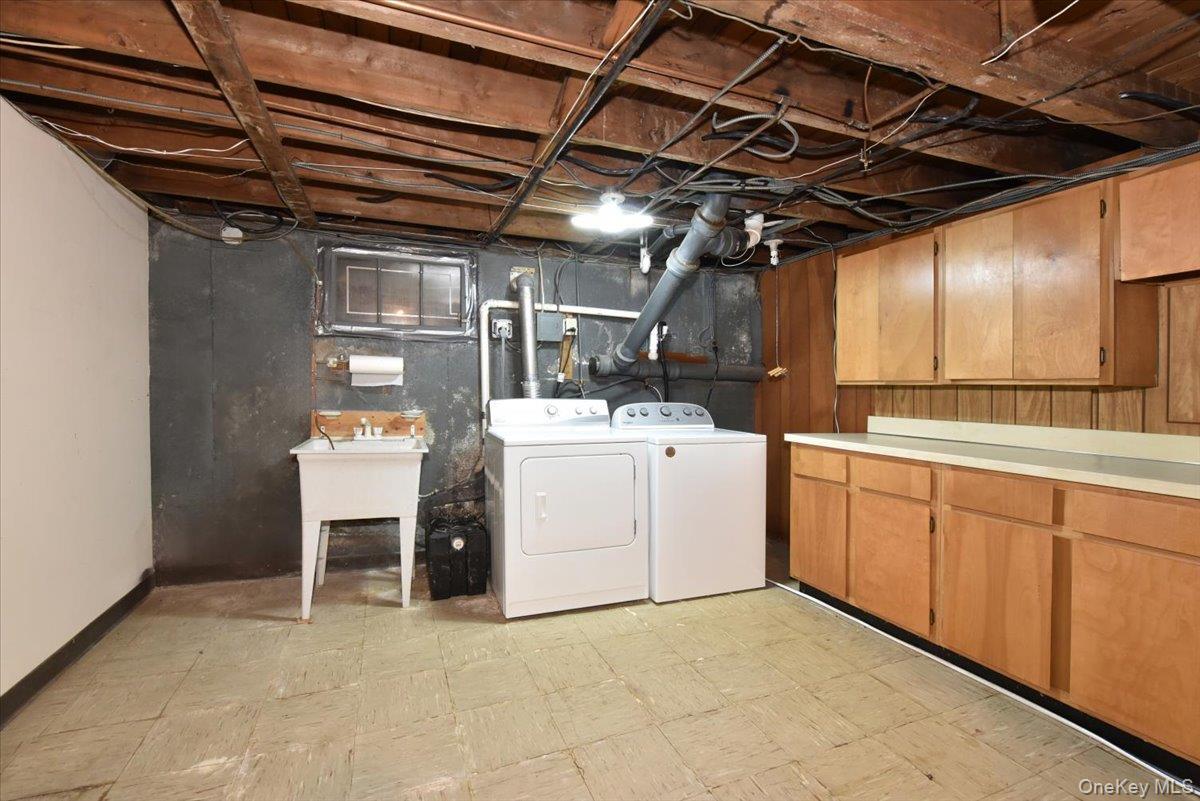 Single Family Franklin Street Nassau County, NY 11762, MLS-1042332-28