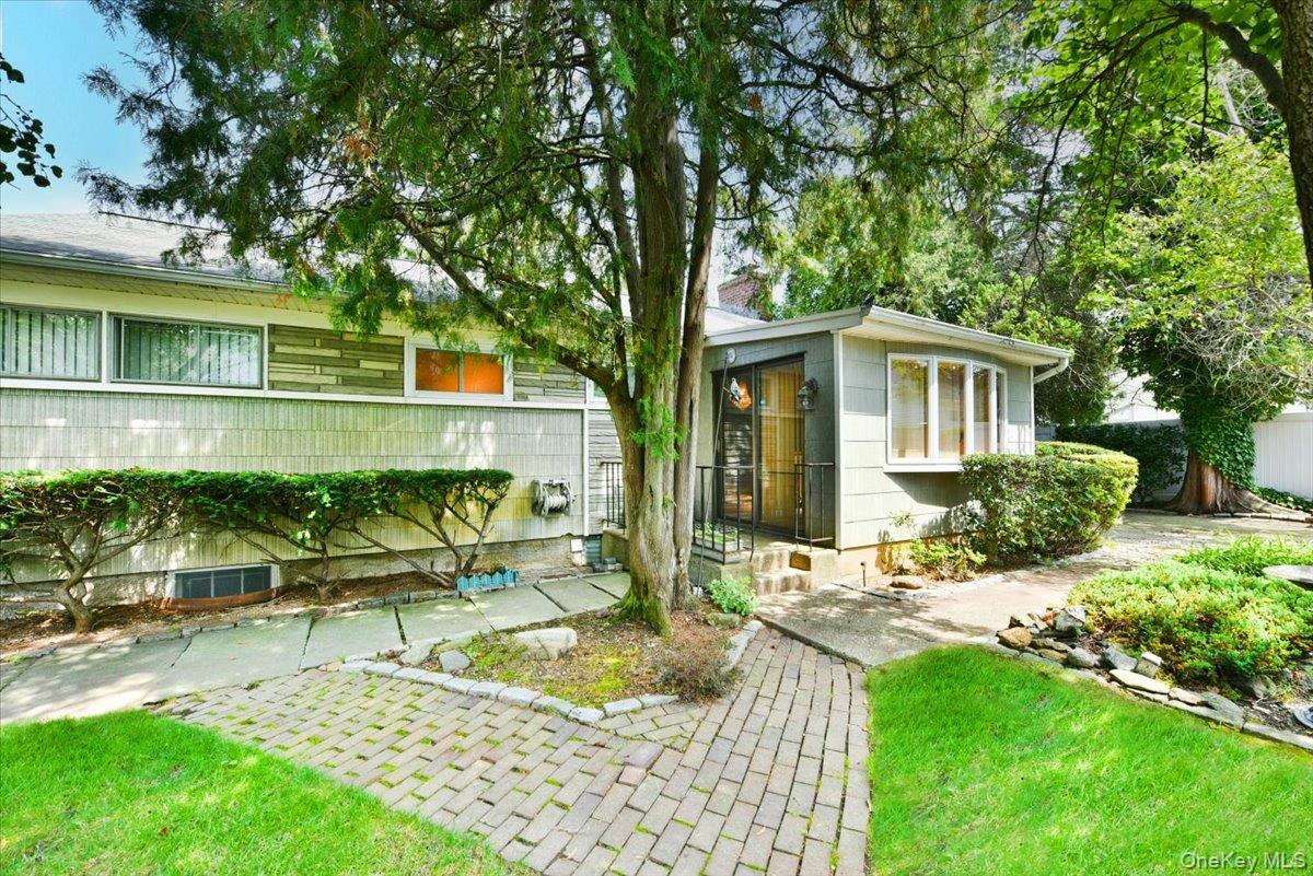 Single Family Franklin Street Nassau County, NY 11762, MLS-1042332-30