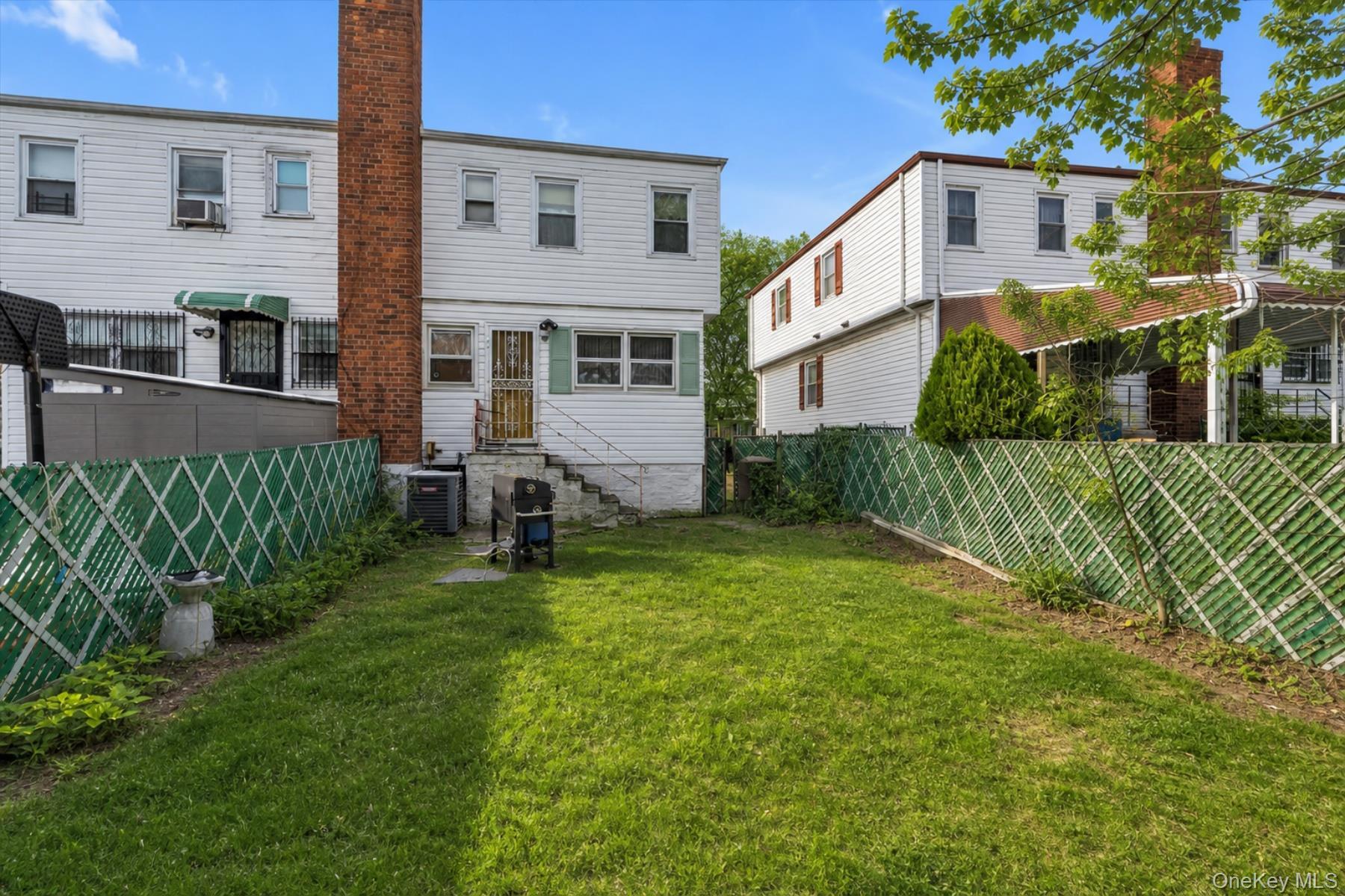 Single Family Francis Lewis Boulevard  Queens, NY 11411, MLS-1042336-17