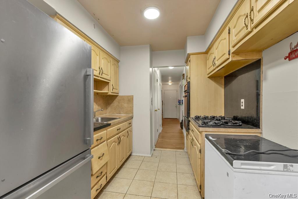 Single Family Francis Lewis Boulevard Queens, NY 11411, MLS-1042336-8