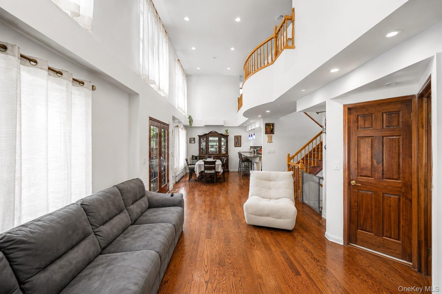 Single Family 204th Street Queens, NY 11361, MLS-1042342-5