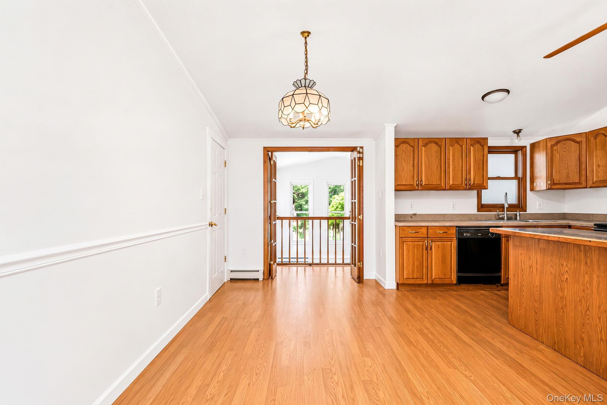 Single Family Walnut Avenue Suffolk County, NY 11779, MLS-1042345-4