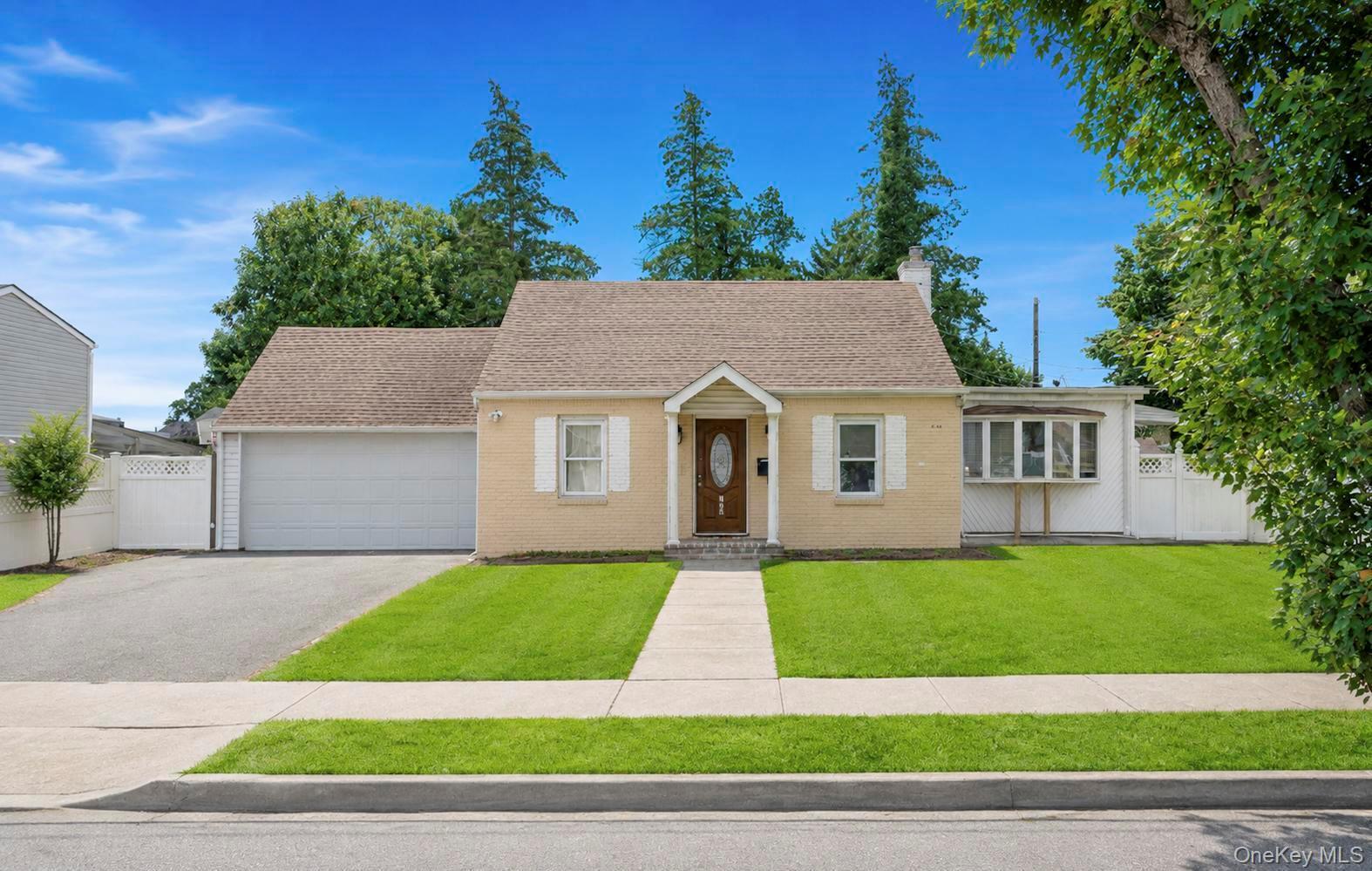 Single Family Goodrich Street Nassau County, NY 11553, MLS-1042356-2