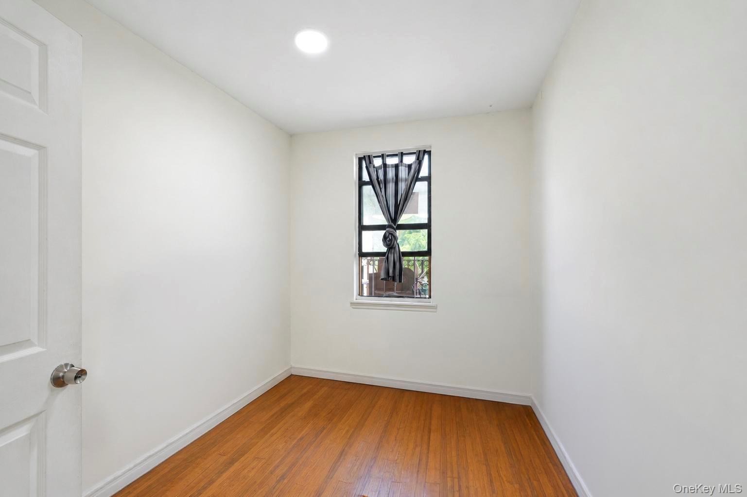 Single Family Barbey Street Brooklyn, NY 11207, MLS-1042375-17