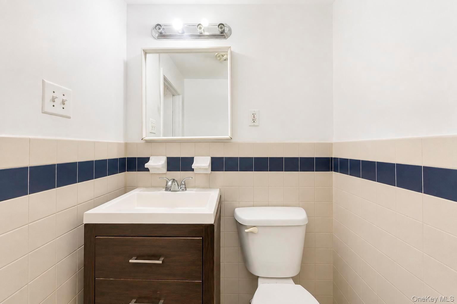 Single Family Barbey Street Brooklyn, NY 11207, MLS-1042375-18