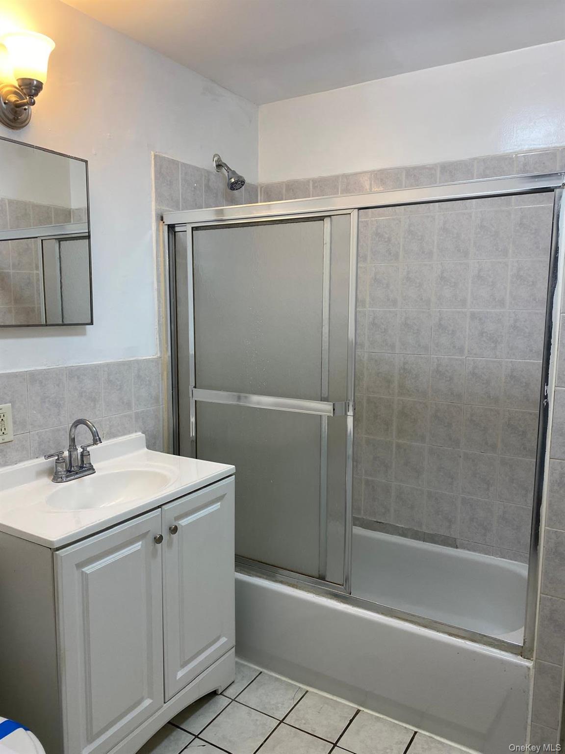 Single Family 73rd Street Queens, NY 11372, MLS-1042381-6