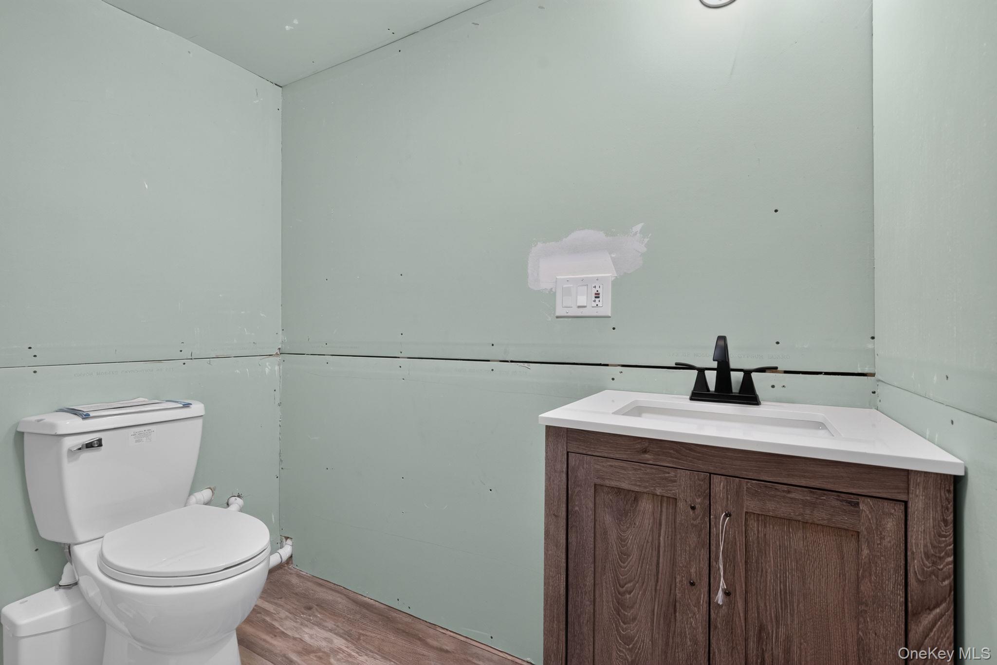 Single Family Colonial Avenue Orange County, NY 10990, MLS-1042388-36