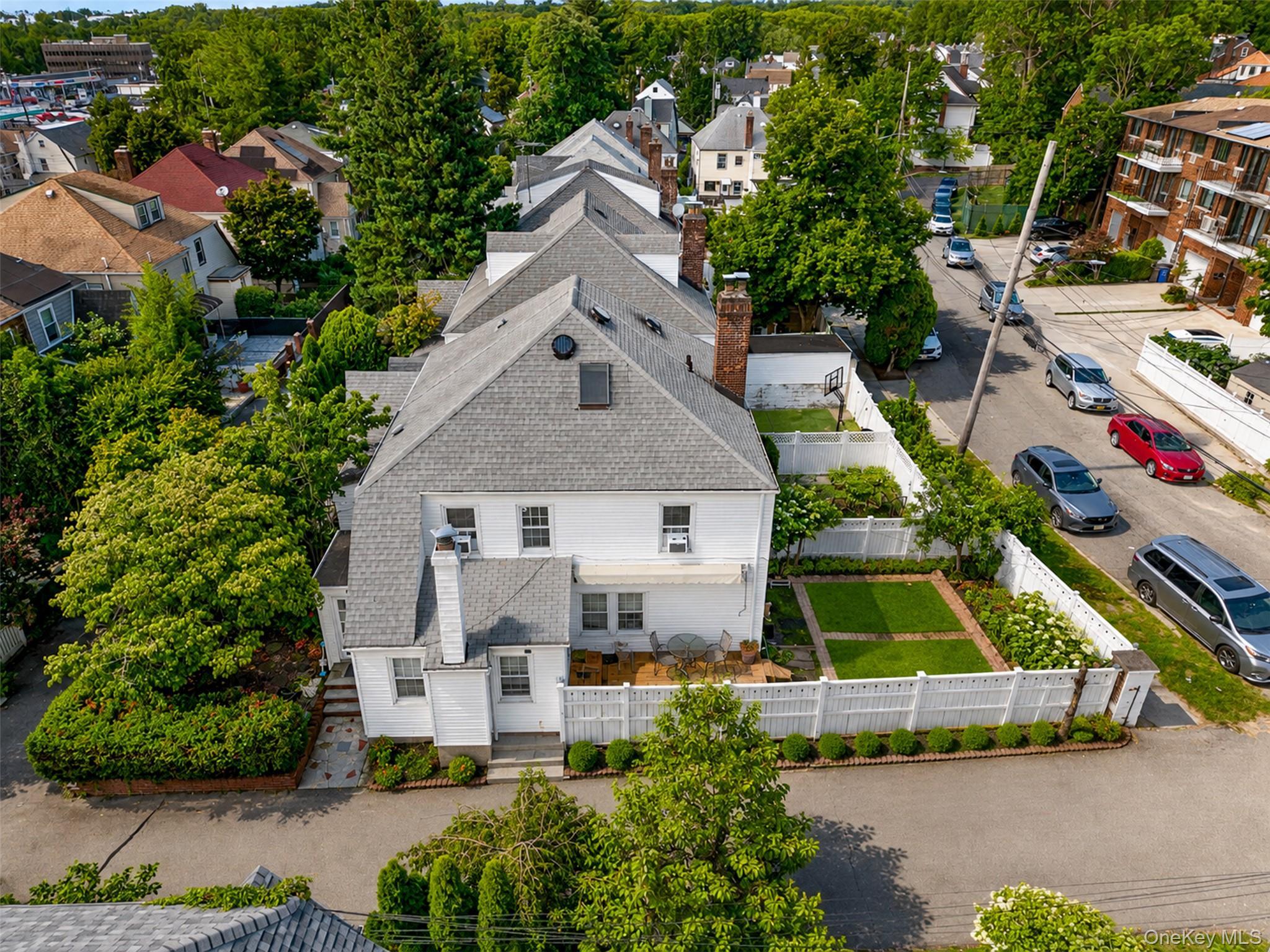 Single Family Van Nostrand Court  Queens, NY 11362, MLS-1042392-35