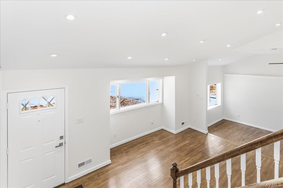 Single Family W 24th Street Suffolk County, NY 11729, MLS-1042400-13
