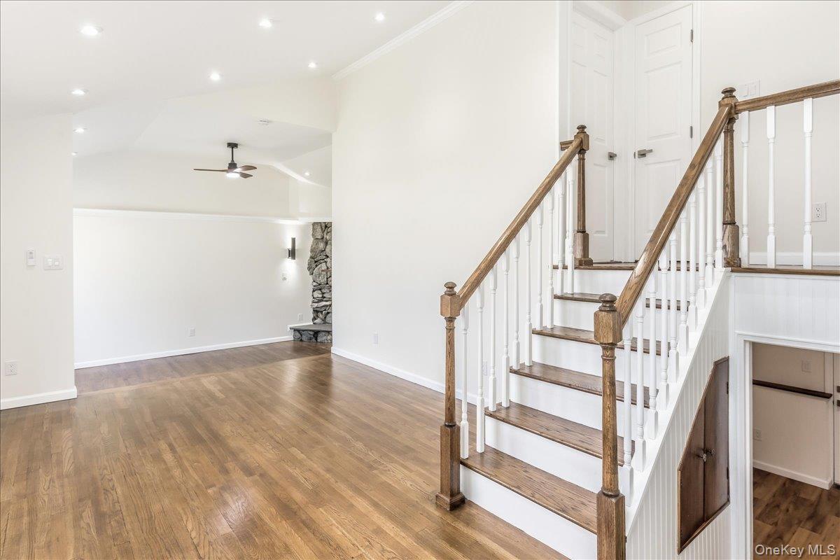Single Family W 24th Street Suffolk County, NY 11729, MLS-1042400-4