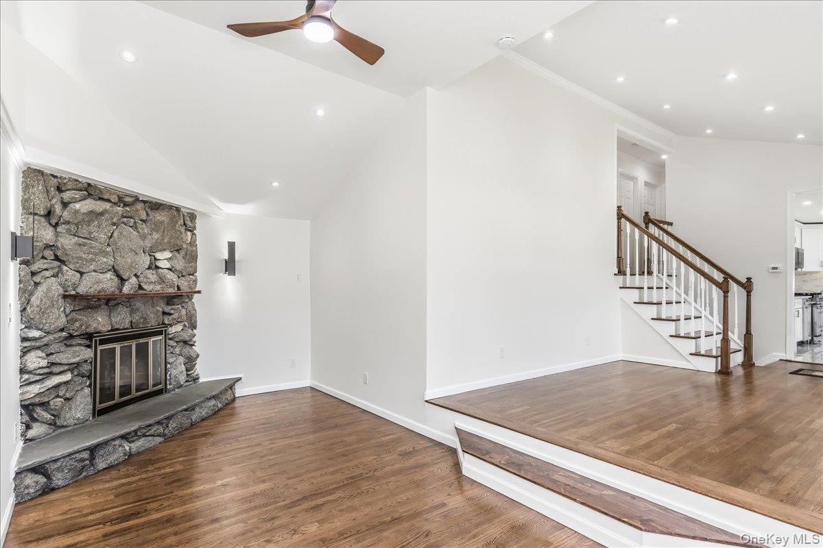 Single Family W 24th Street Suffolk County, NY 11729, MLS-1042400-6