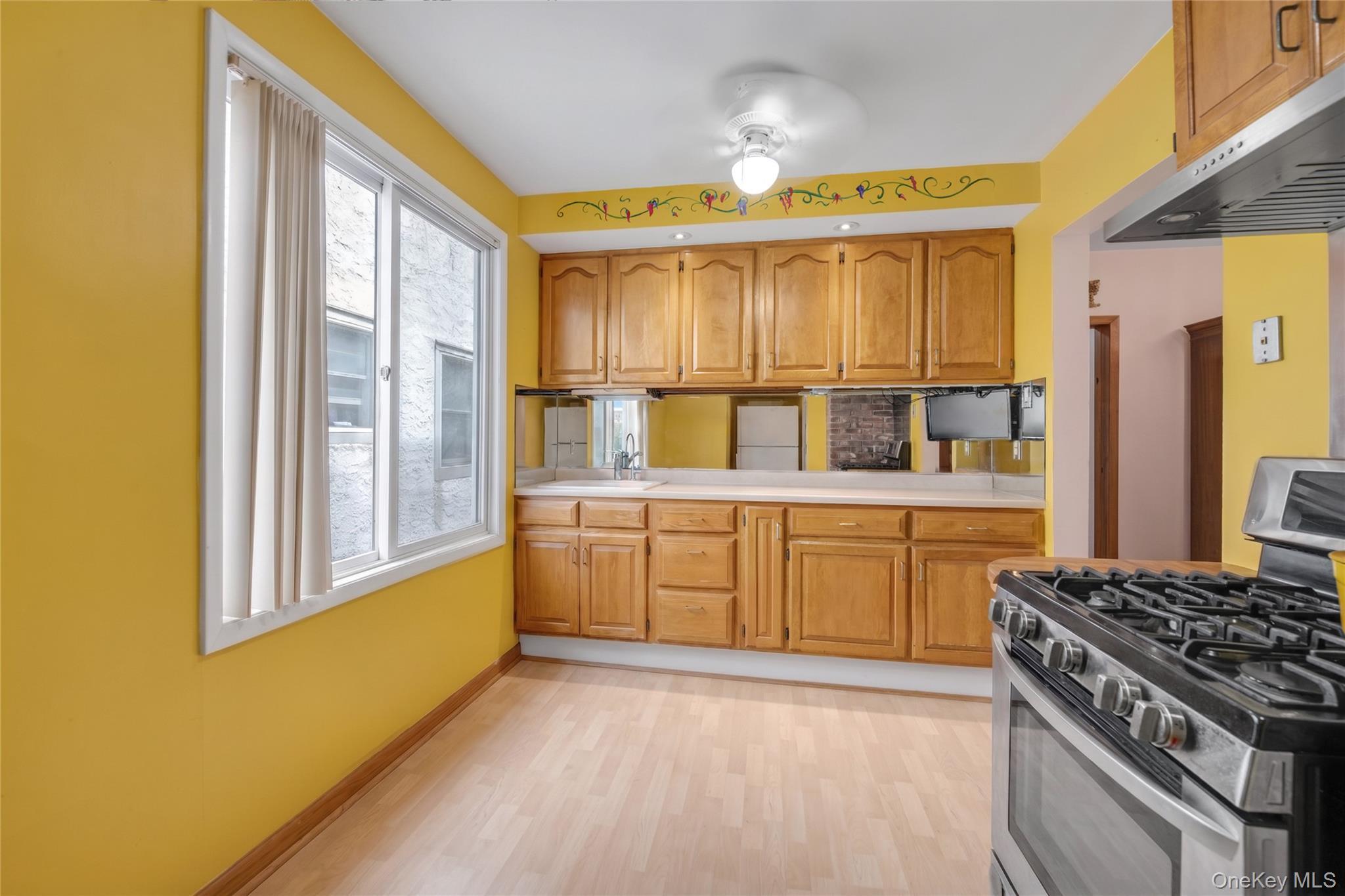 Single Family 149th Street Queens, NY 11357, MLS-1042435-12