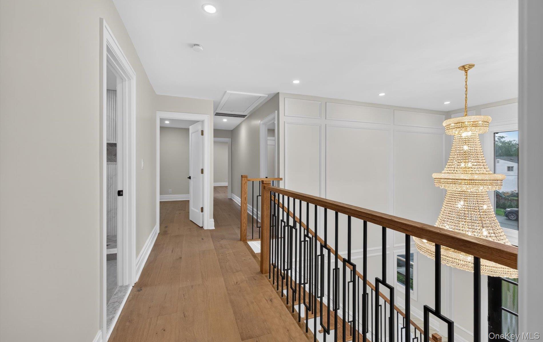 Single Family Wichard Boulevard  Suffolk County, NY 11725, MLS-1042445-22
