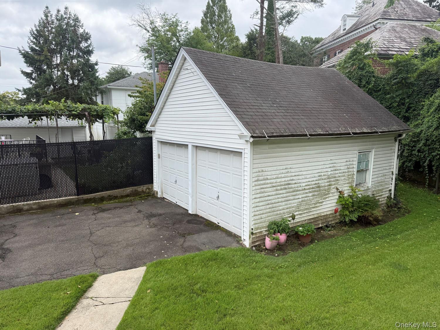Single Family Rich Avenue Westchester County, NY 10552, MLS-1042454-4