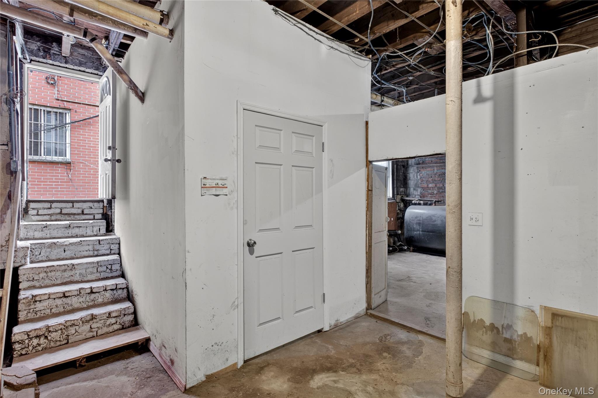 Single Family 137th Street  Queens, NY 11354, MLS-1042455-35