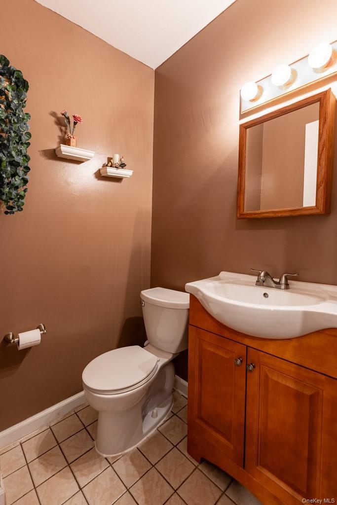 Single Family Hughes Avenue Bronx, NY 10457, MLS-1042469-12