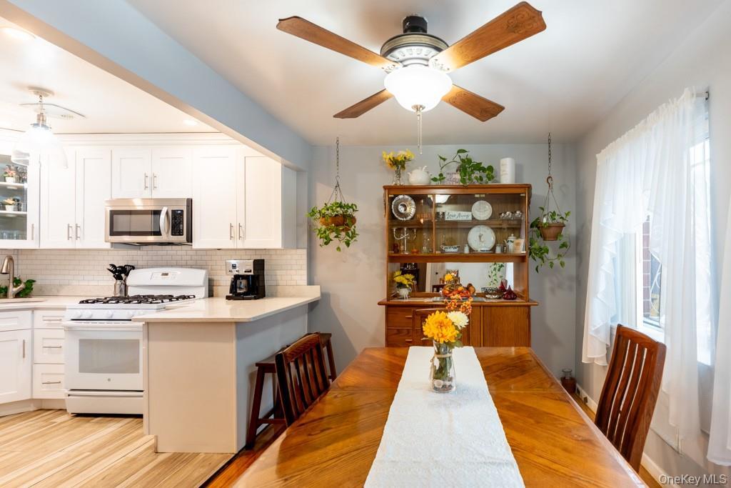 Single Family Hughes Avenue Bronx, NY 10457, MLS-1042469-16