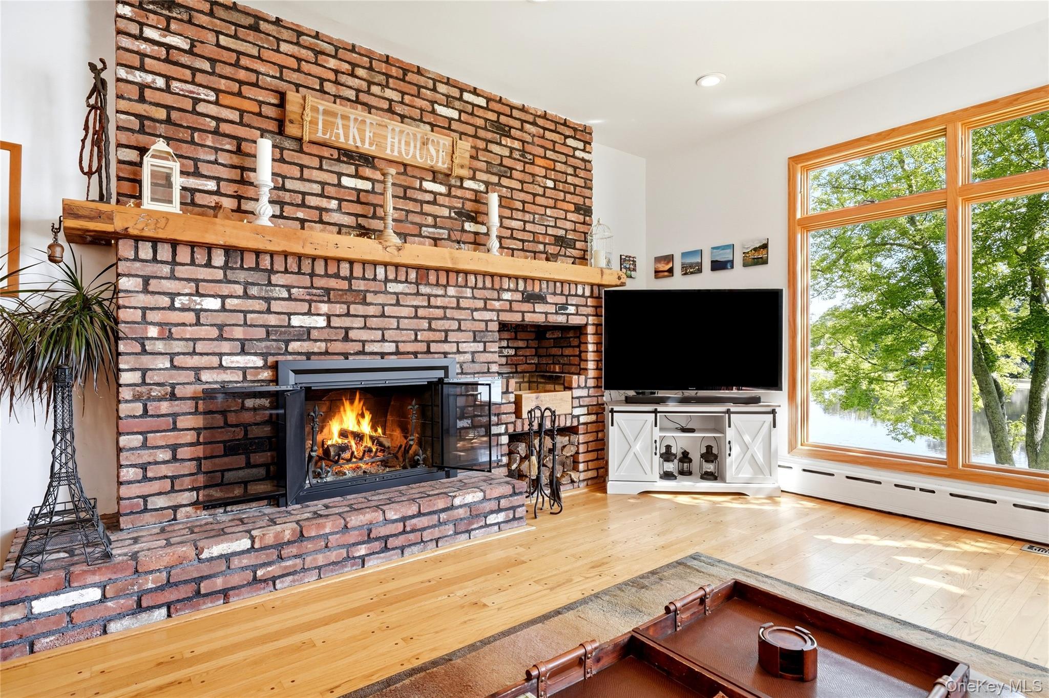Single Family Lake Shore Drive Suffolk County, NY 11772, MLS-1042478-23