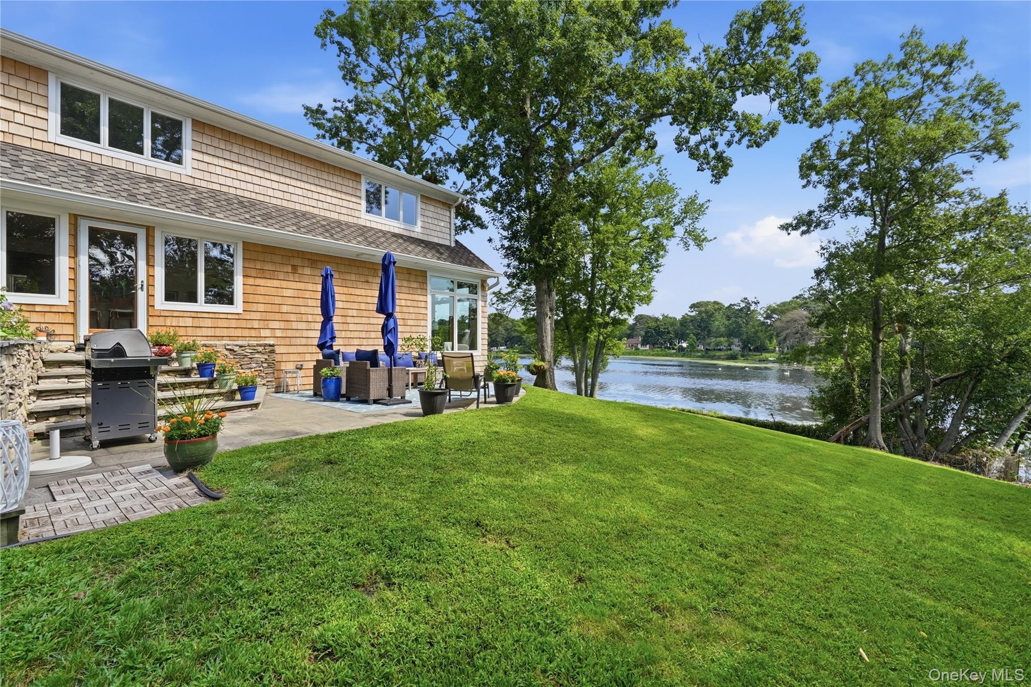 Single Family Lake Shore Drive Suffolk County, NY 11772, MLS-1042478-3