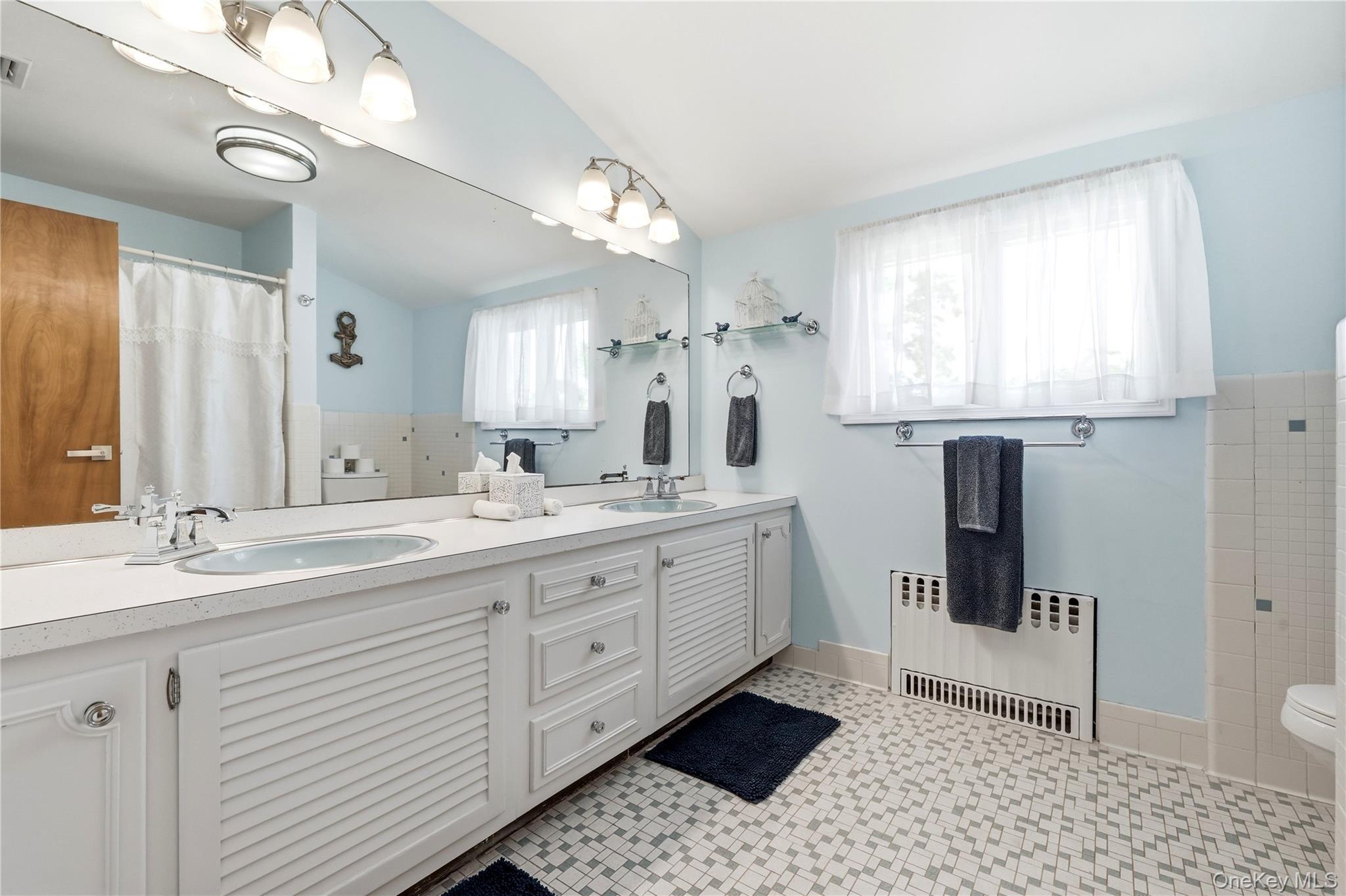 Single Family Lake Shore Drive Suffolk County, NY 11772, MLS-1042478-31