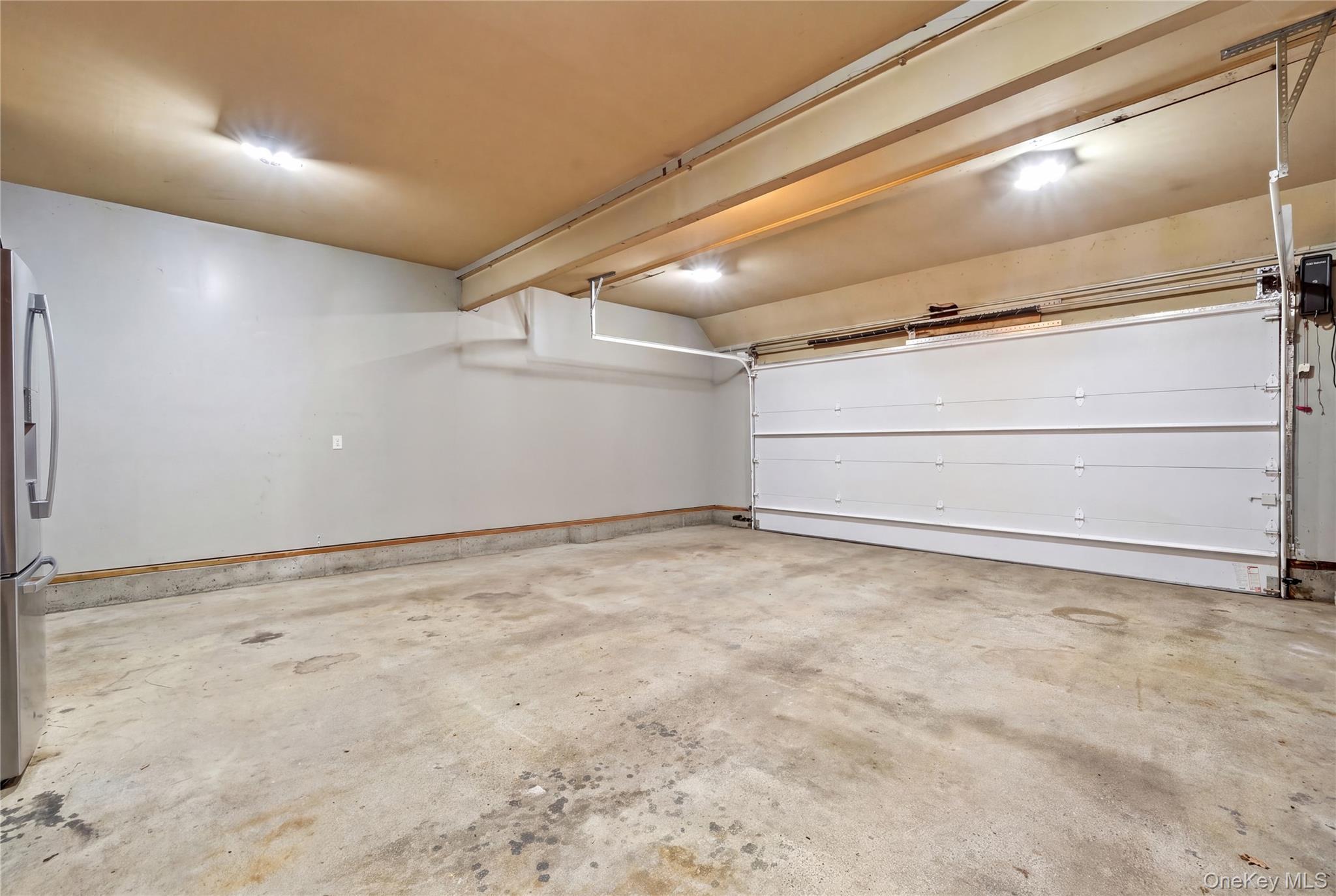 Single Family Lake Shore Drive Suffolk County, NY 11772, MLS-1042478-39