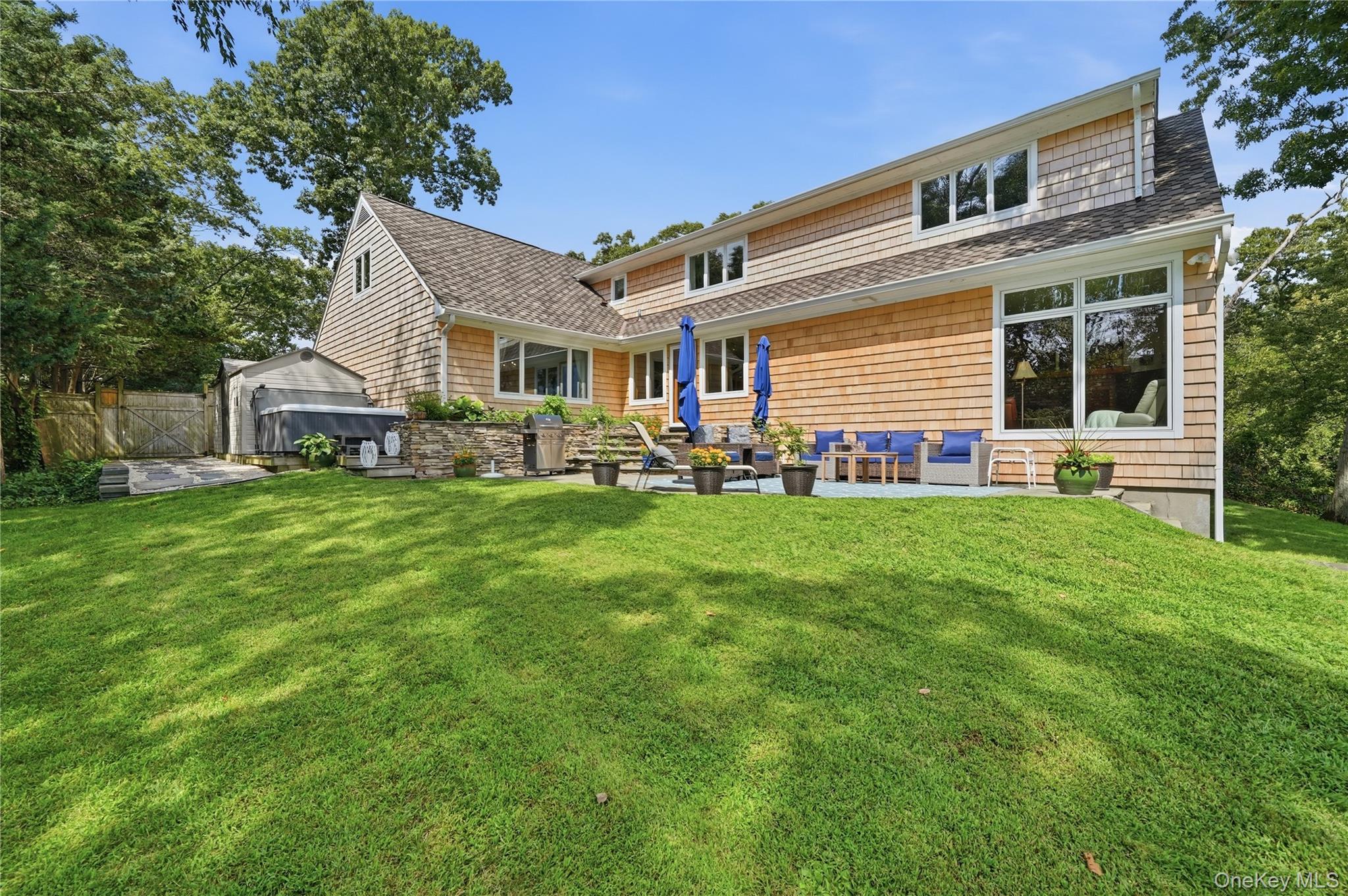 Single Family Lake Shore Drive Suffolk County, NY 11772, MLS-1042478-7