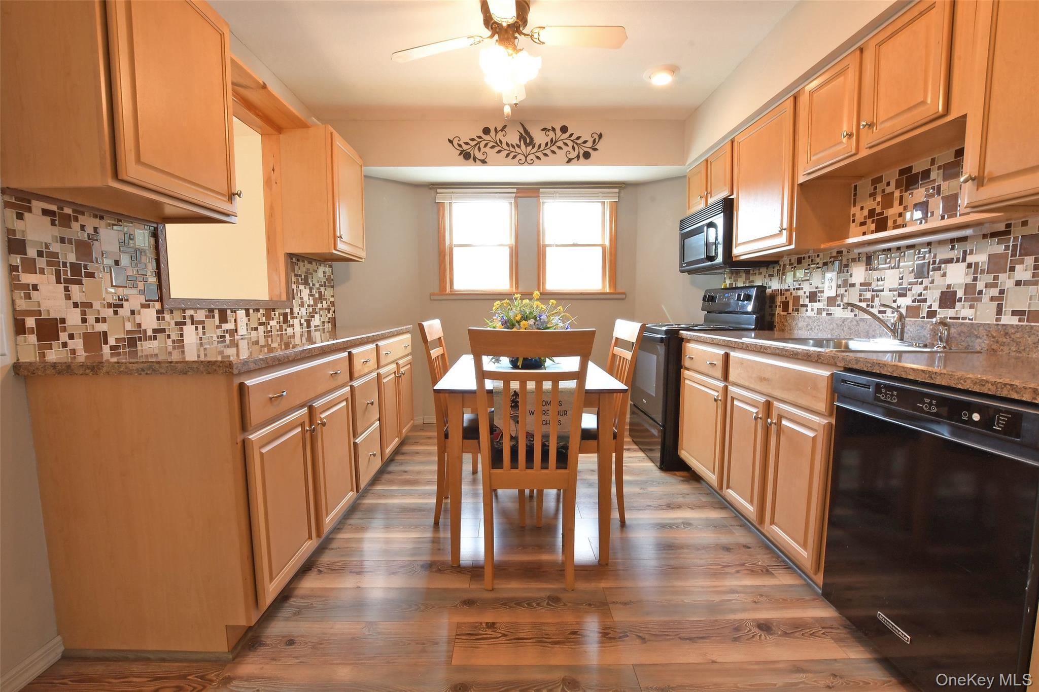 Single Family Huck Finn Lane Suffolk County, NY 11786, MLS-1042480-19