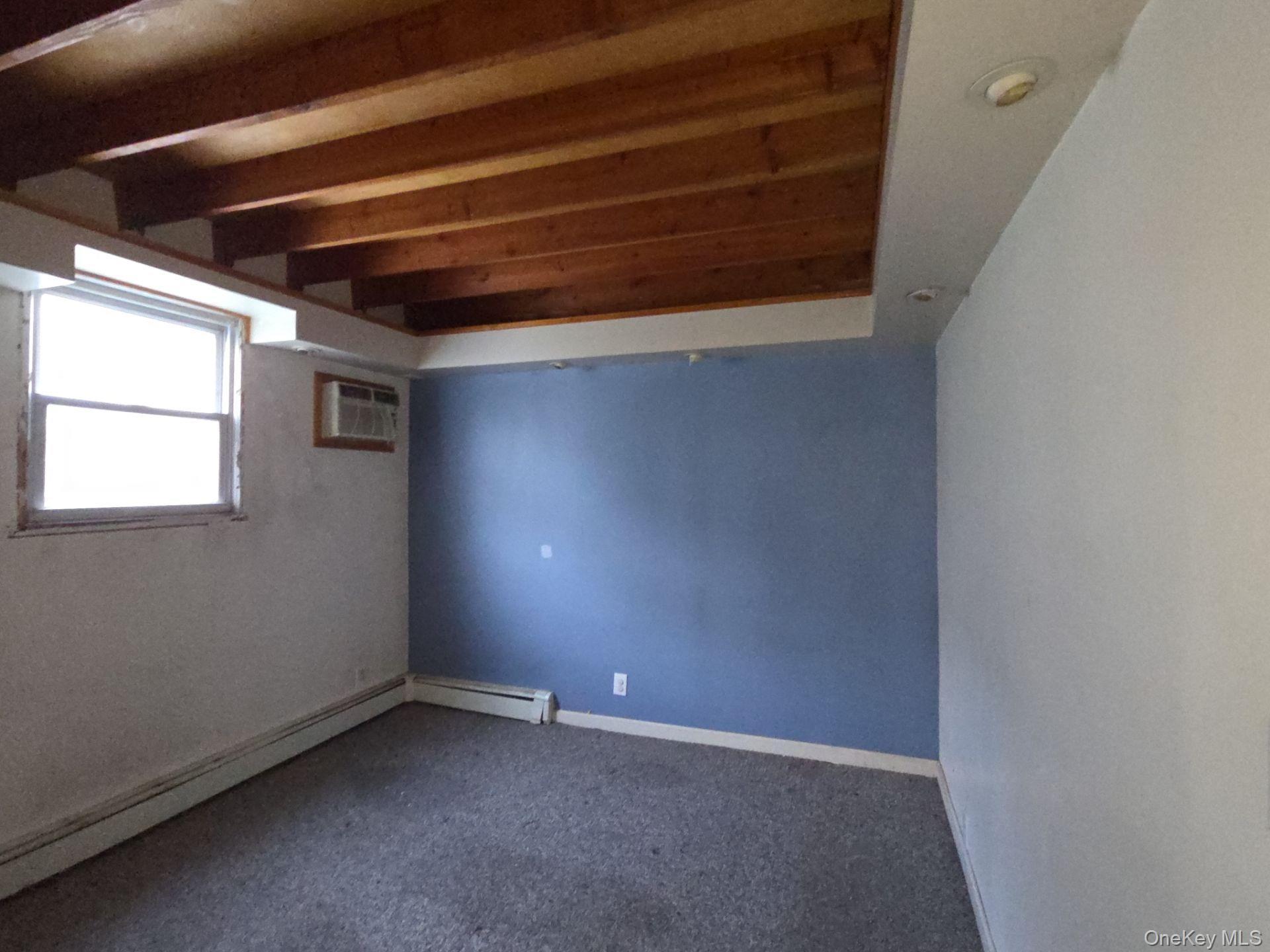 Single Family Gordon Place Nassau County, NY 11520, MLS-1042481-14