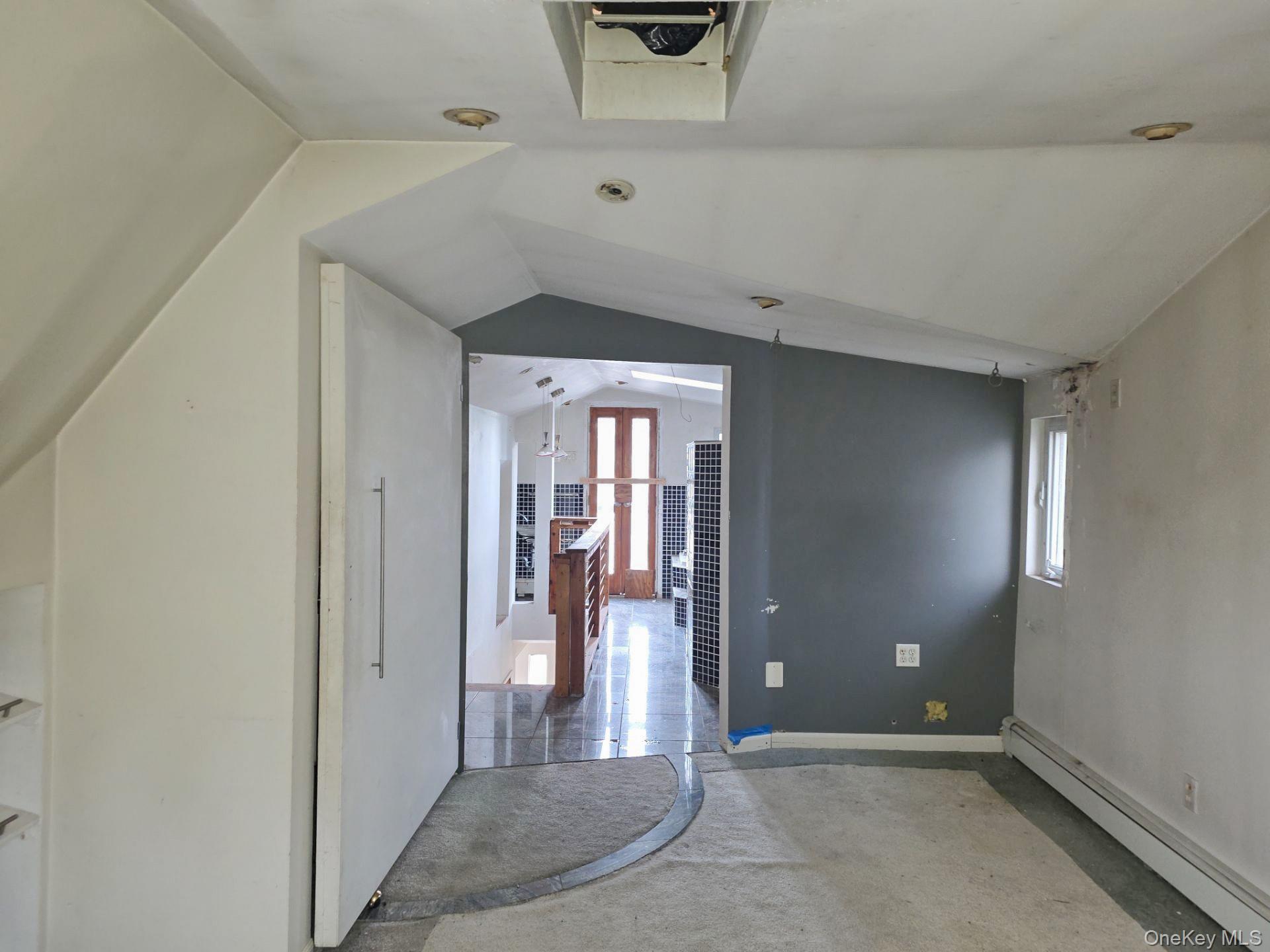 Single Family Gordon Place Nassau County, NY 11520, MLS-1042481-21