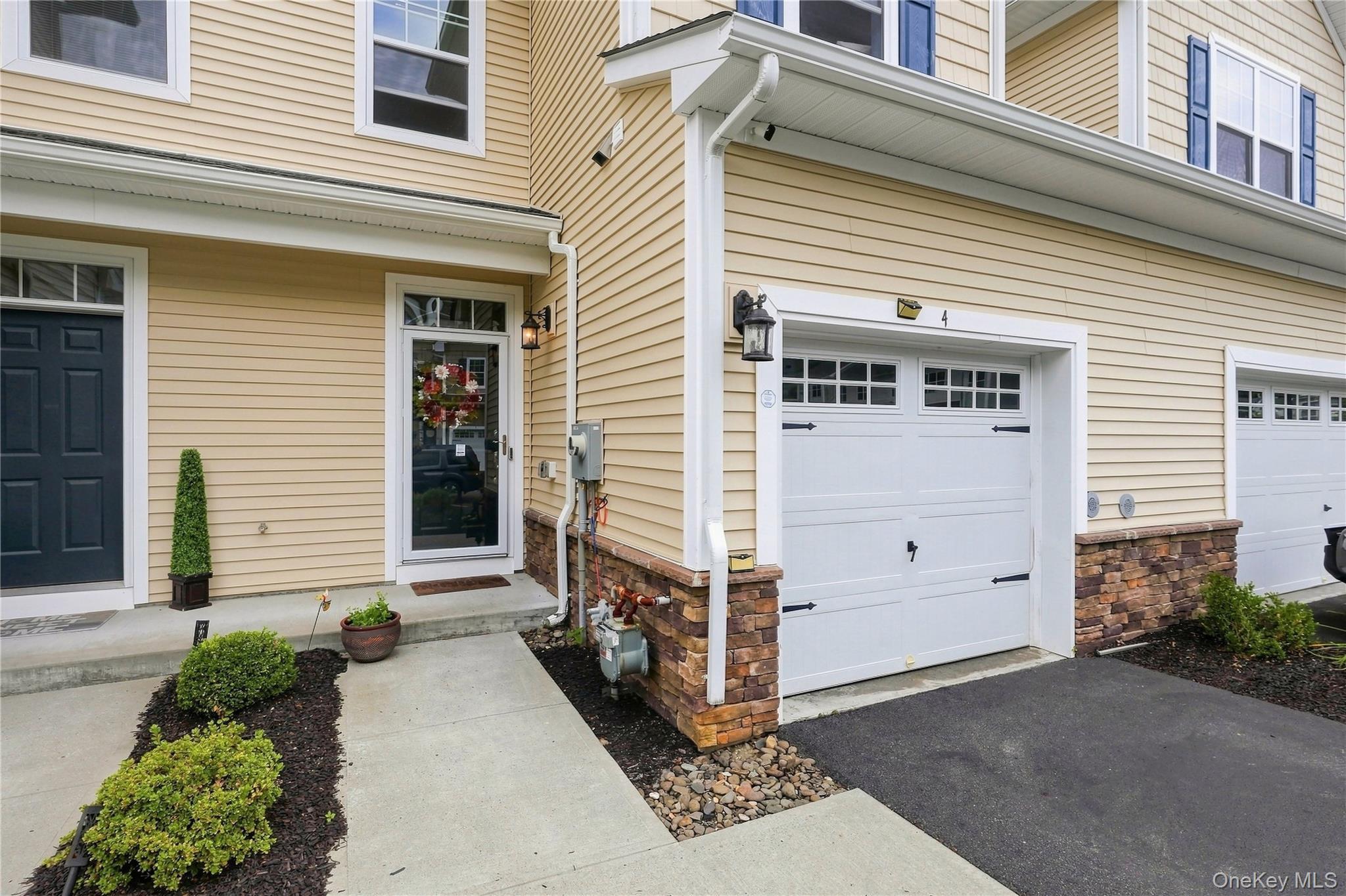 Single Family Woodrose Court  Orange County, NY 10940, MLS-1042482-3