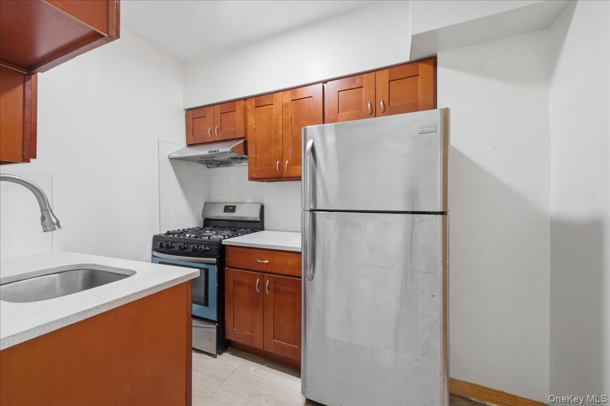 Apartment Unionport Road Bronx, NY 10462, MLS-1042492-8