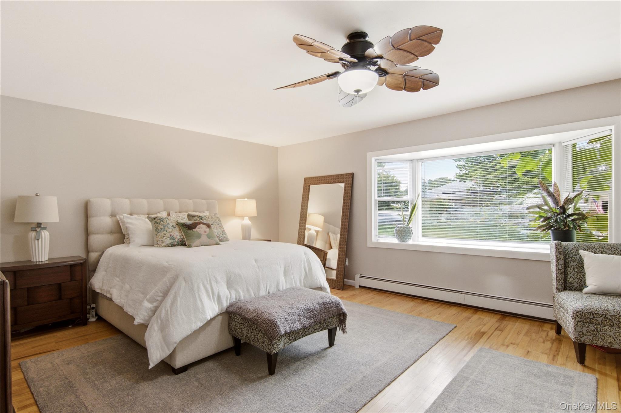 Single Family Laurel Road Suffolk County, NY 11768, MLS-1042495-10