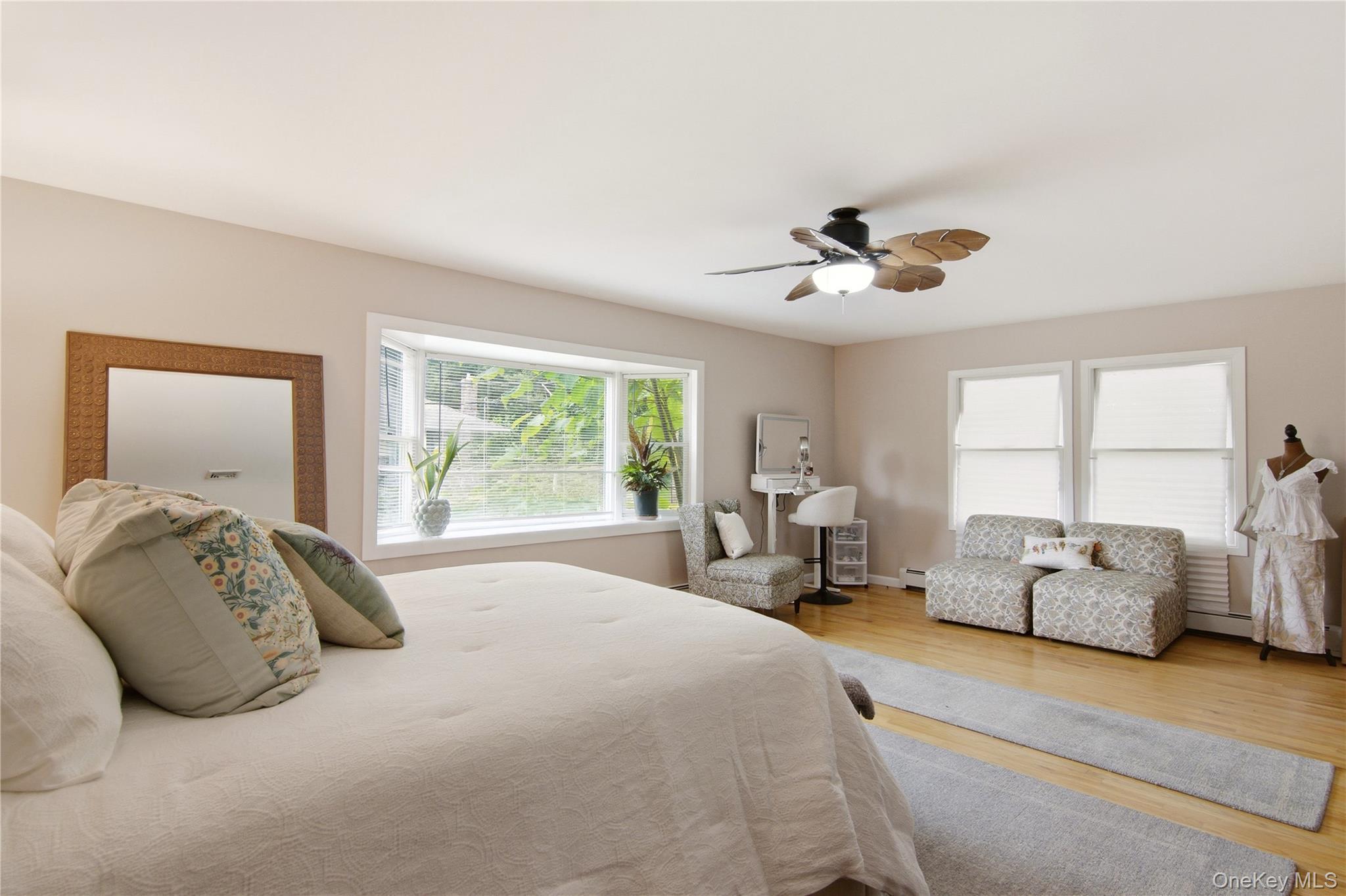 Single Family Laurel Road Suffolk County, NY 11768, MLS-1042495-11