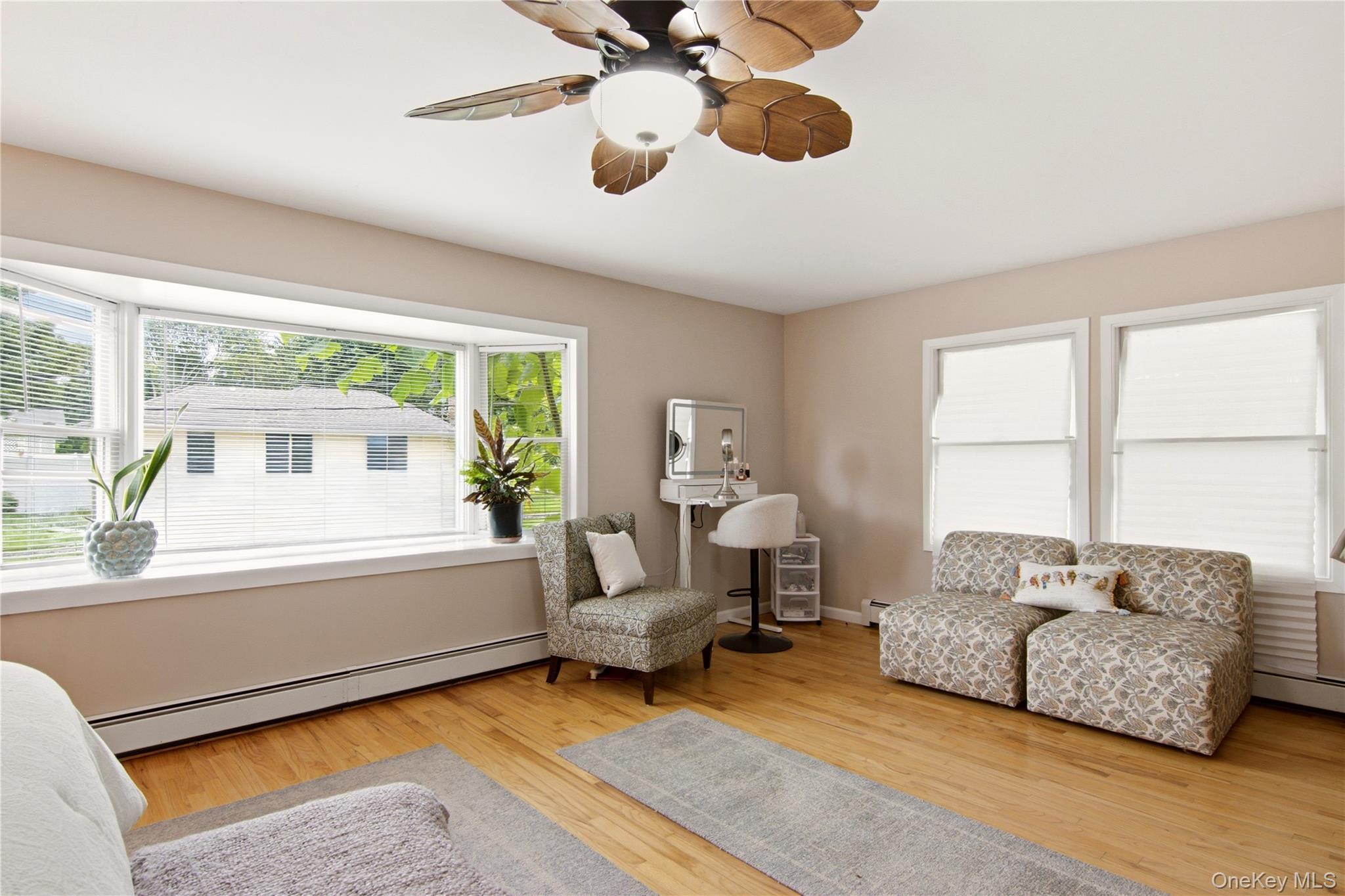 Single Family Laurel Road Suffolk County, NY 11768, MLS-1042495-12