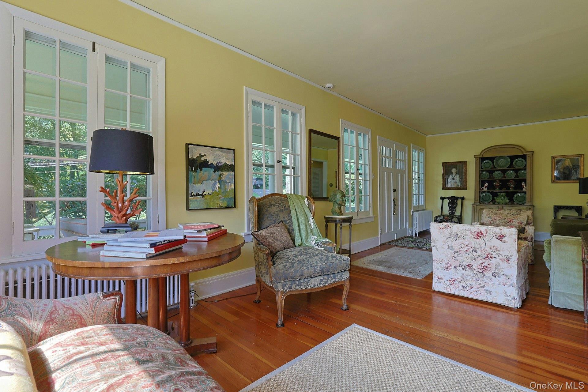 Single Family Grandview Avenue  Westchester County, NY 10570, MLS-1042508-15