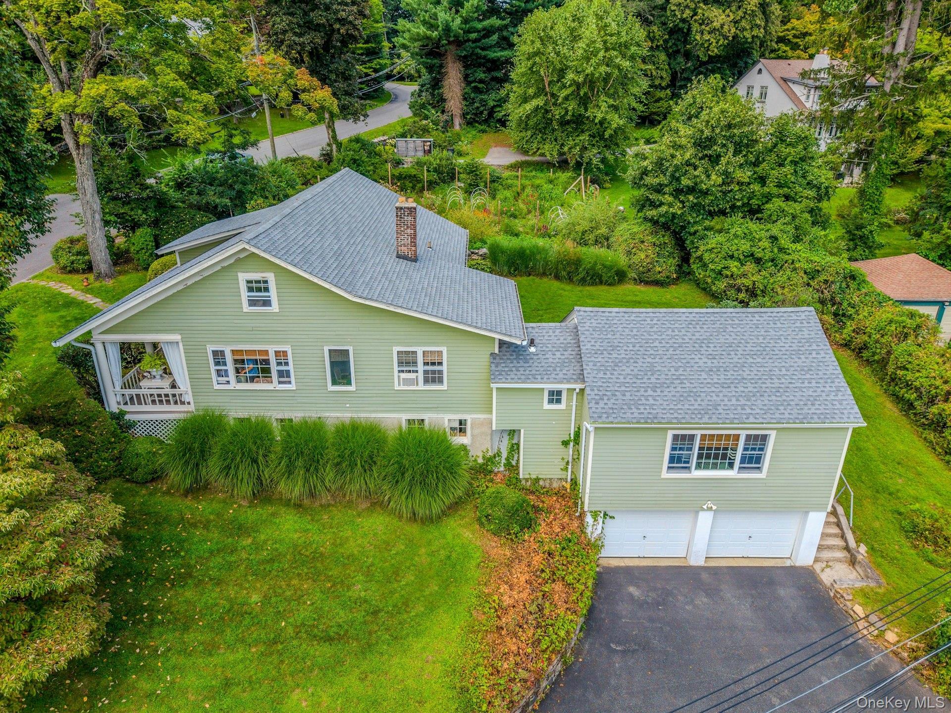 Single Family Grandview Avenue  Westchester County, NY 10570, MLS-1042508-2