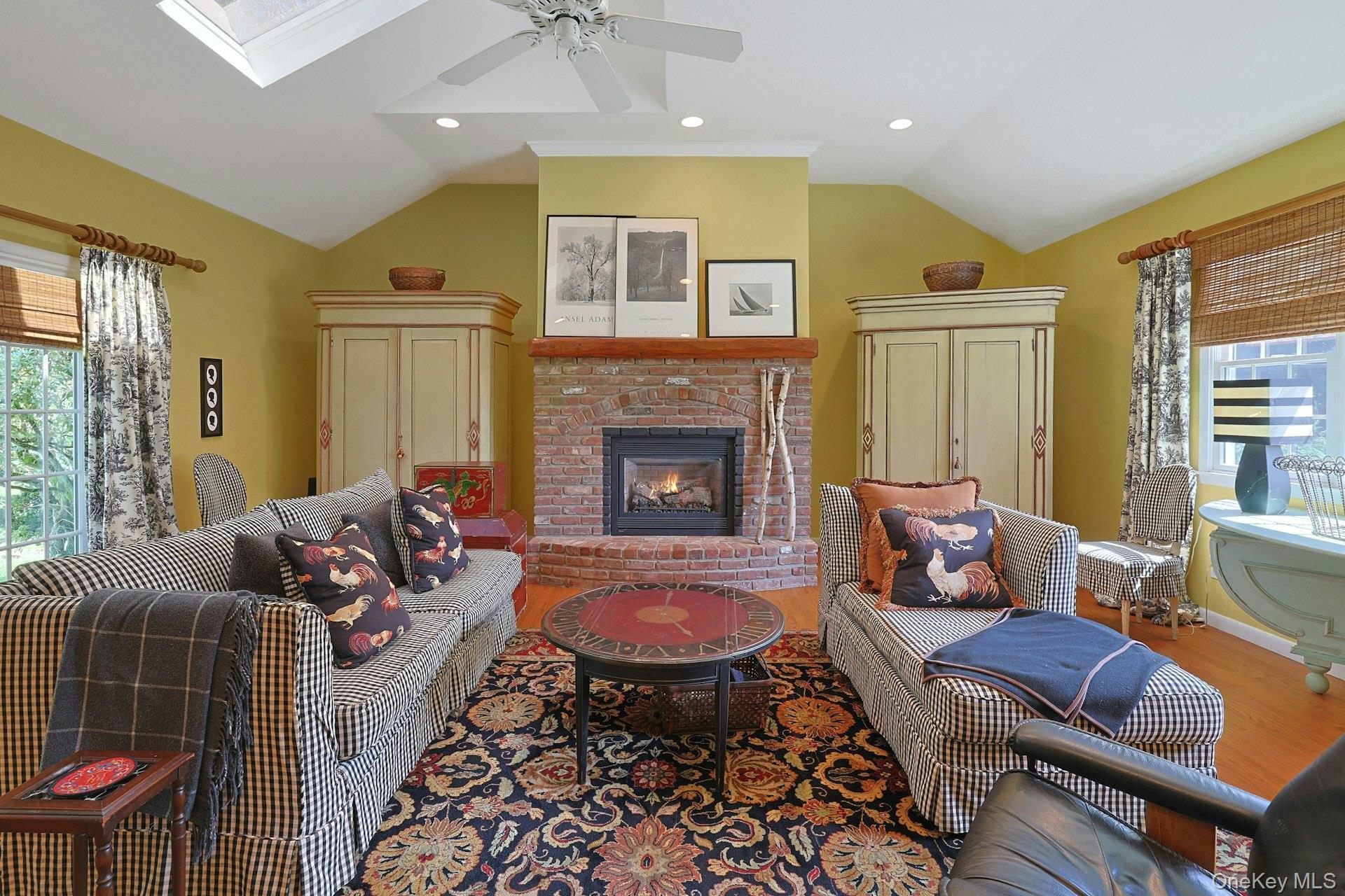 Single Family Grandview Avenue  Westchester County, NY 10570, MLS-1042508-23