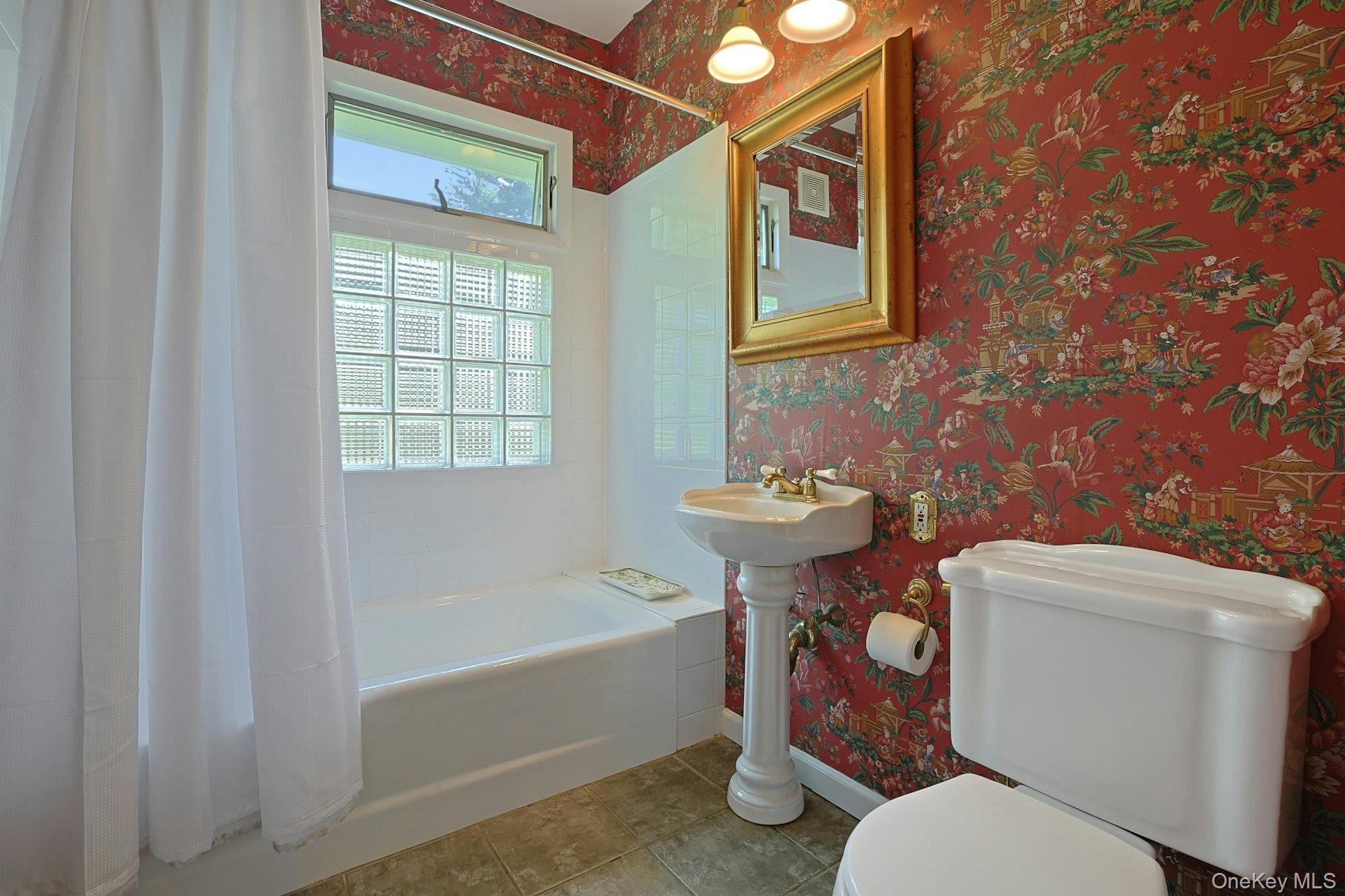 Single Family Grandview Avenue  Westchester County, NY 10570, MLS-1042508-32
