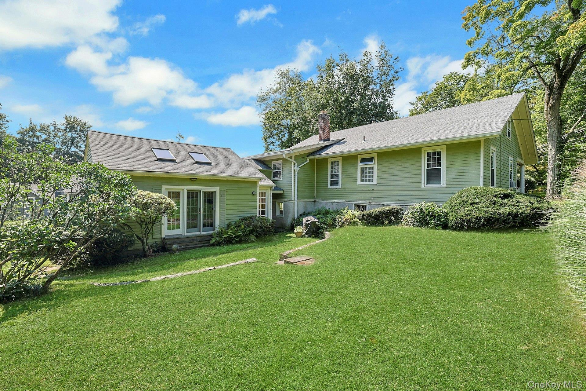 Single Family Grandview Avenue  Westchester County, NY 10570, MLS-1042508-36
