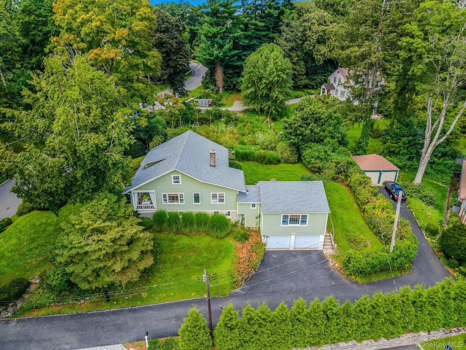 Single Family Grandview Avenue  Westchester County, NY 10570, MLS-1042508-46