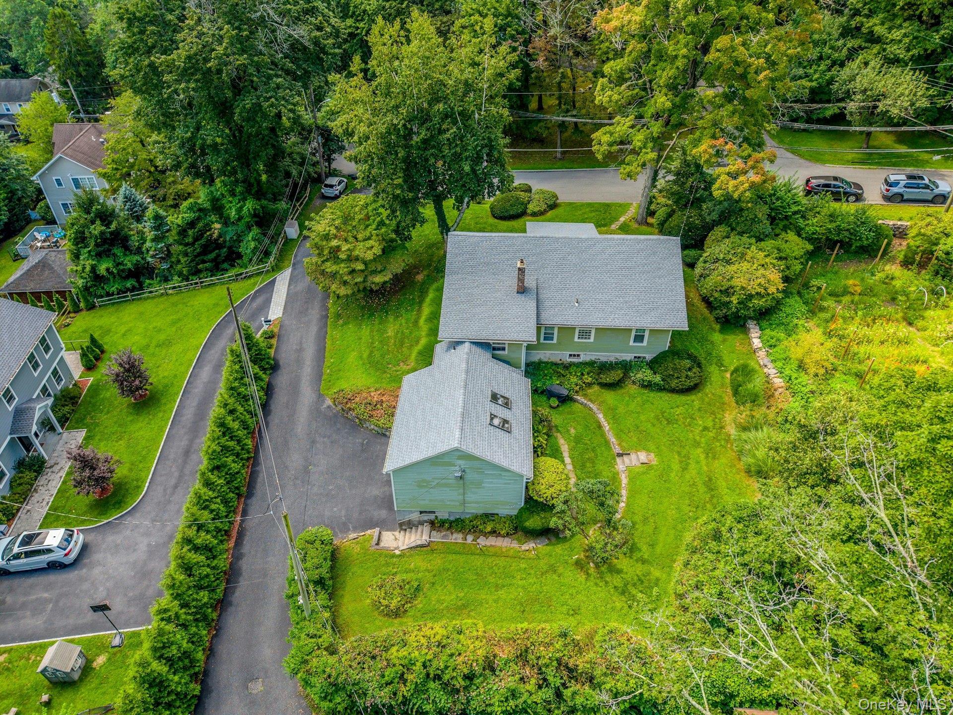 Single Family Grandview Avenue  Westchester County, NY 10570, MLS-1042508-47