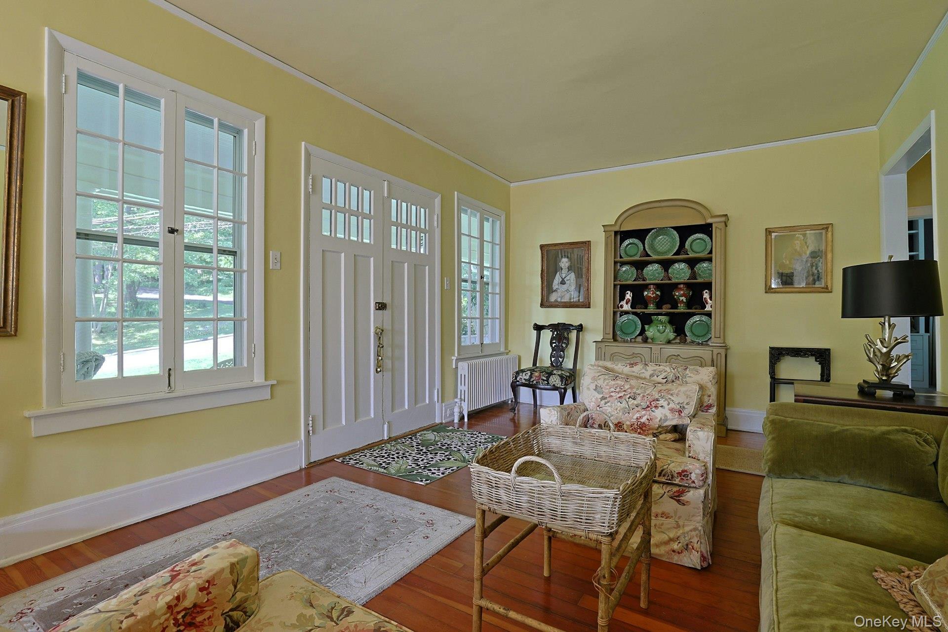 Single Family Grandview Avenue  Westchester County, NY 10570, MLS-1042508-9