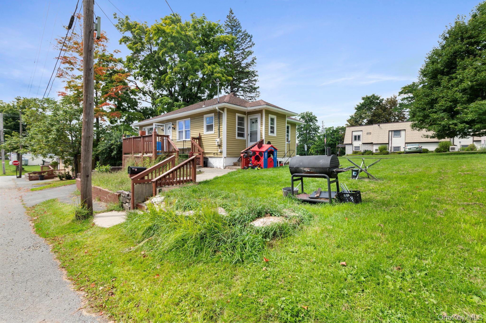 Single Family Roosa Avenue  Sullivan County, NY 12701, MLS-1042517-2