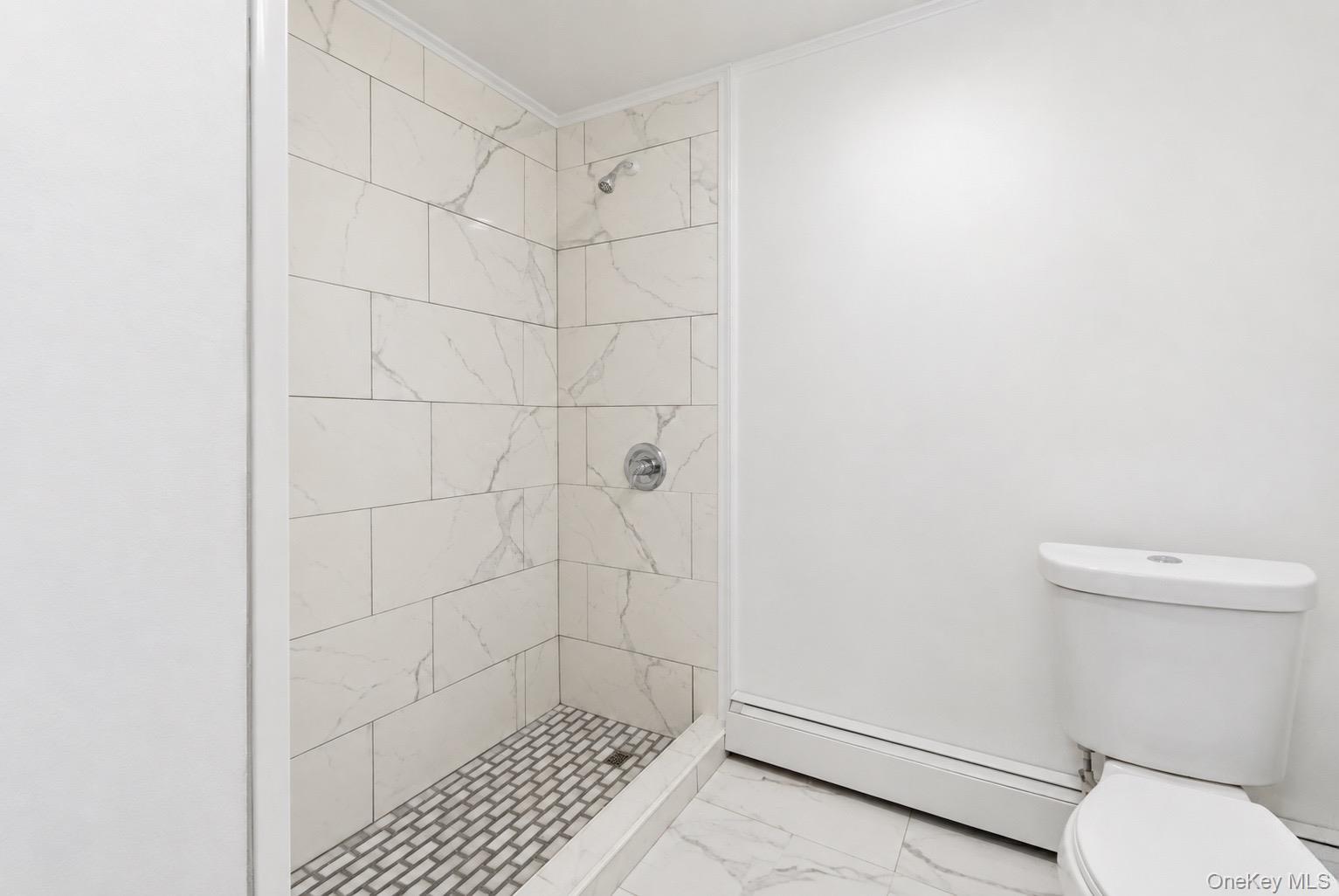 Single Family Golden Gate Drive  Suffolk County, NY 11967, MLS-1042520-16