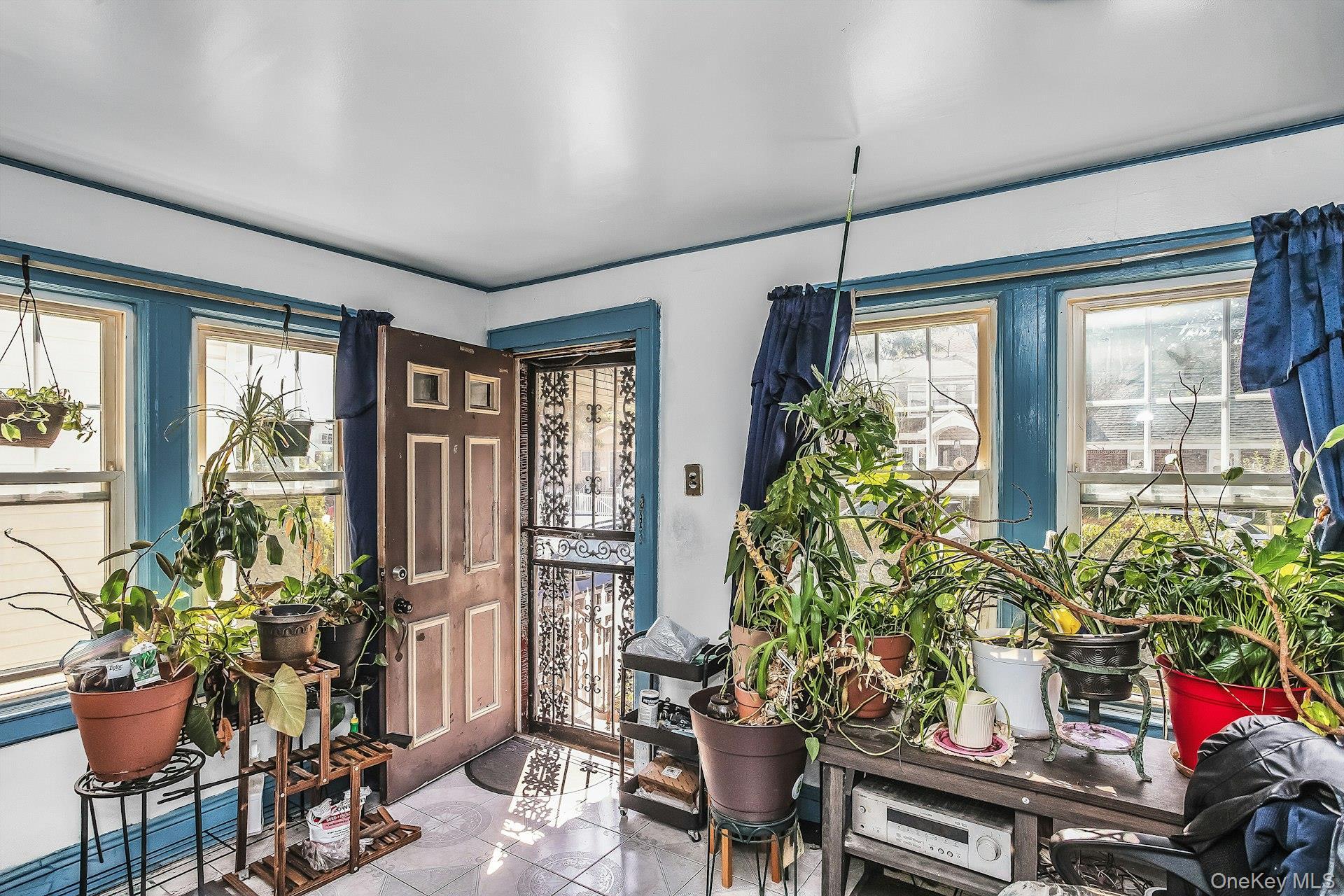 Single Family 120th Avenue Queens, NY 11412, MLS-1042535-4